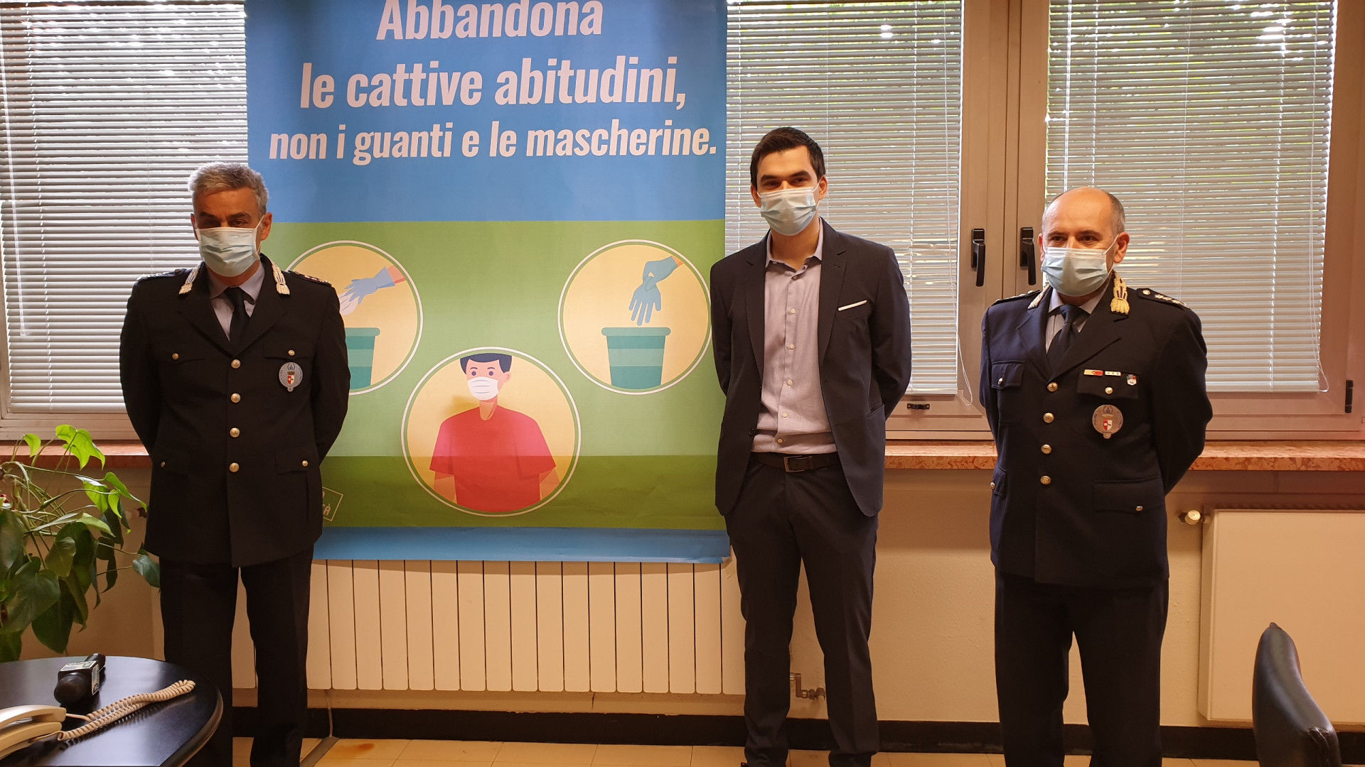 Mascherine e guanti a terra, al via la campagna di sensibilizzazione
