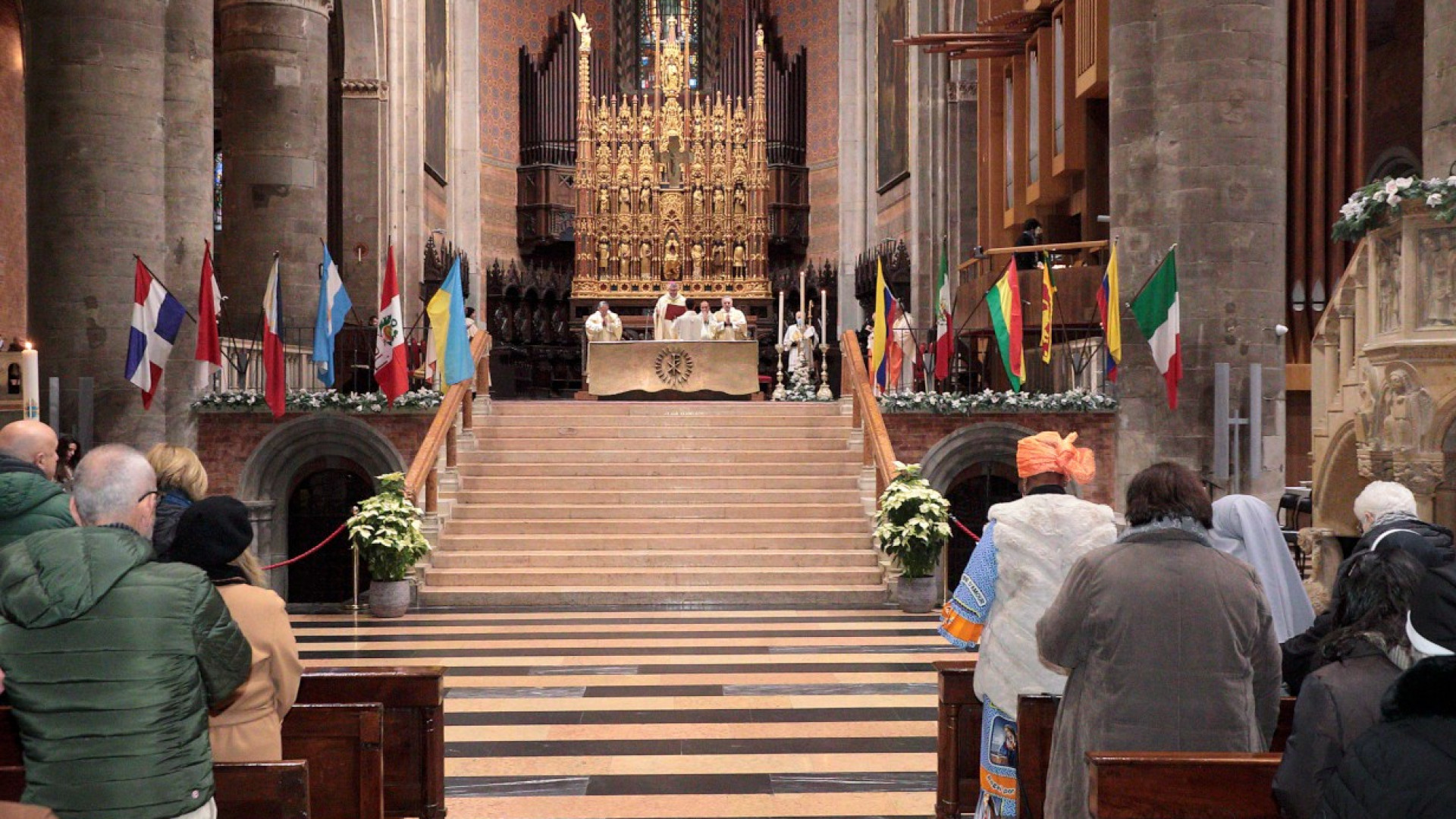 Il 6 gennaio in cattedrale la "Messa delle Genti" con il vescovo Cevolotto