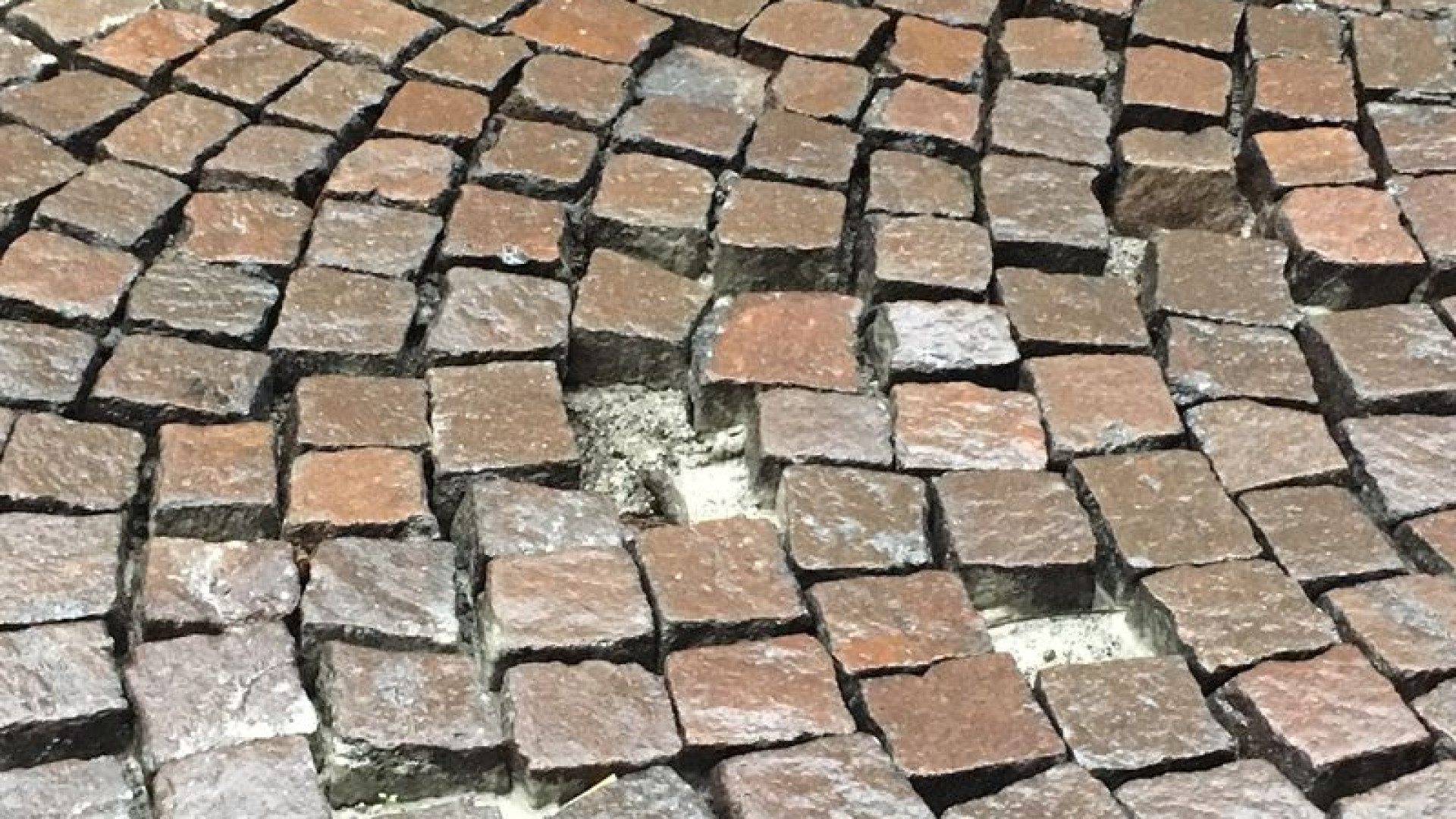 Via Taverna, lavori dal 22 giugno. I provvedimenti alla circolazione