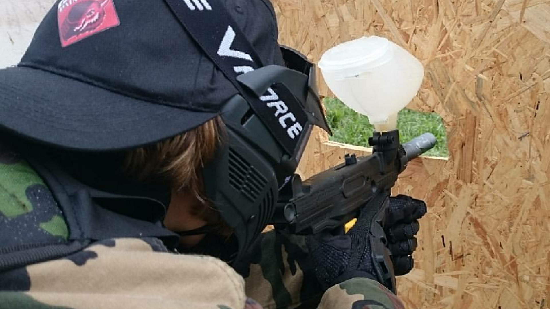 La "guerra colorata" del paintball. Presto la squadra piacentina