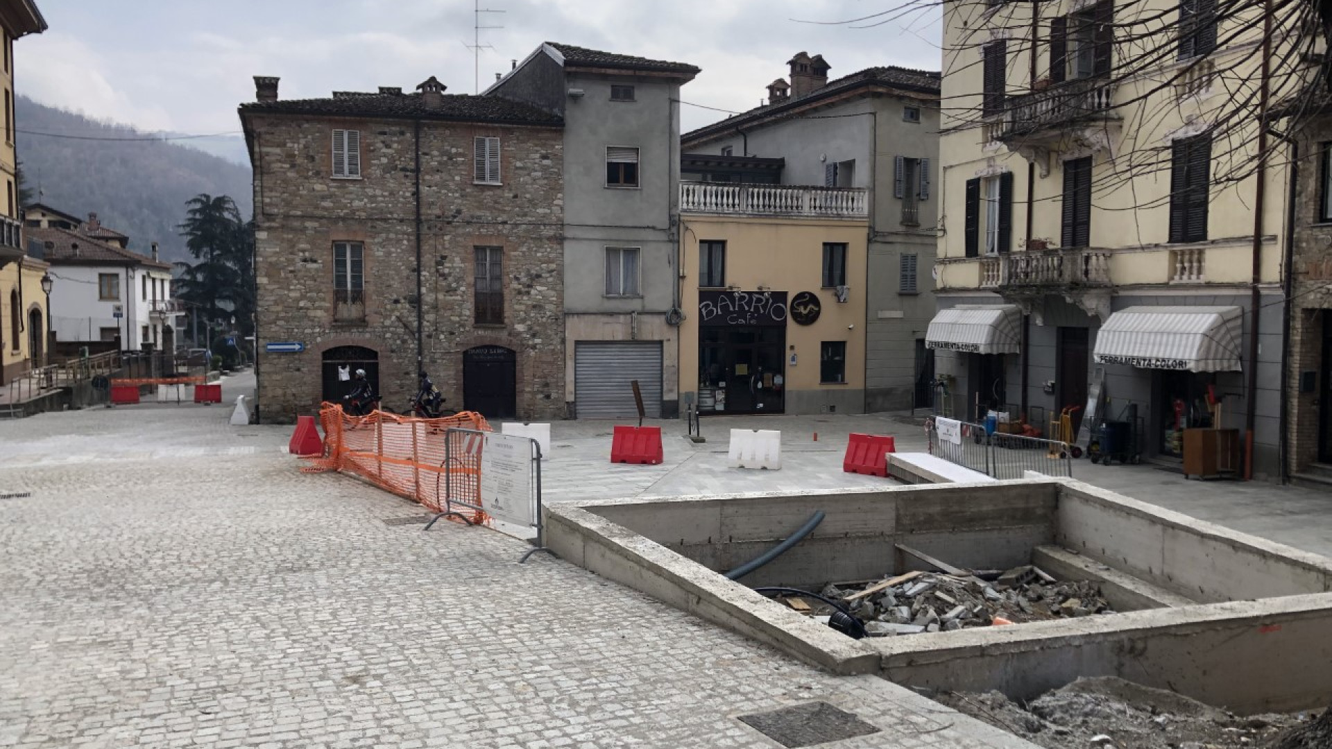 Polemiche a Travo per i futuri dehors. "Disparità di trattamento tra i diversi bar"