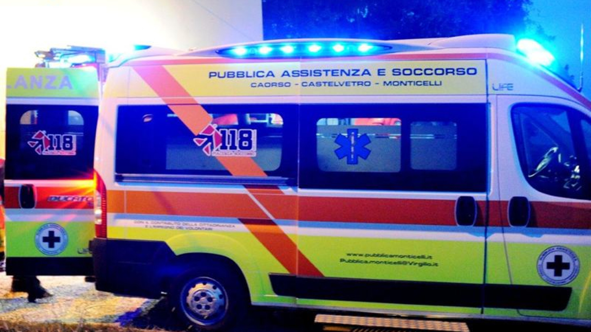 Mistero nella notte: cade dalla finestra di una casa occupata abusivamente. E' grave