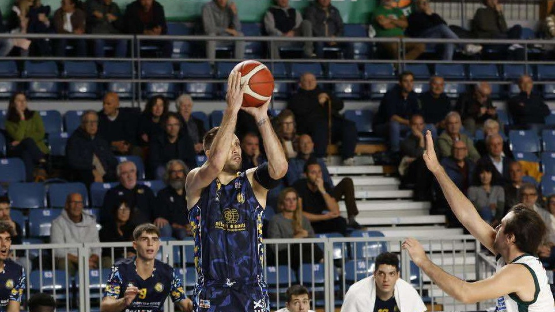 Treviglio travolge i Bees: pesante sconfitta nella sesta giornata di Serie B