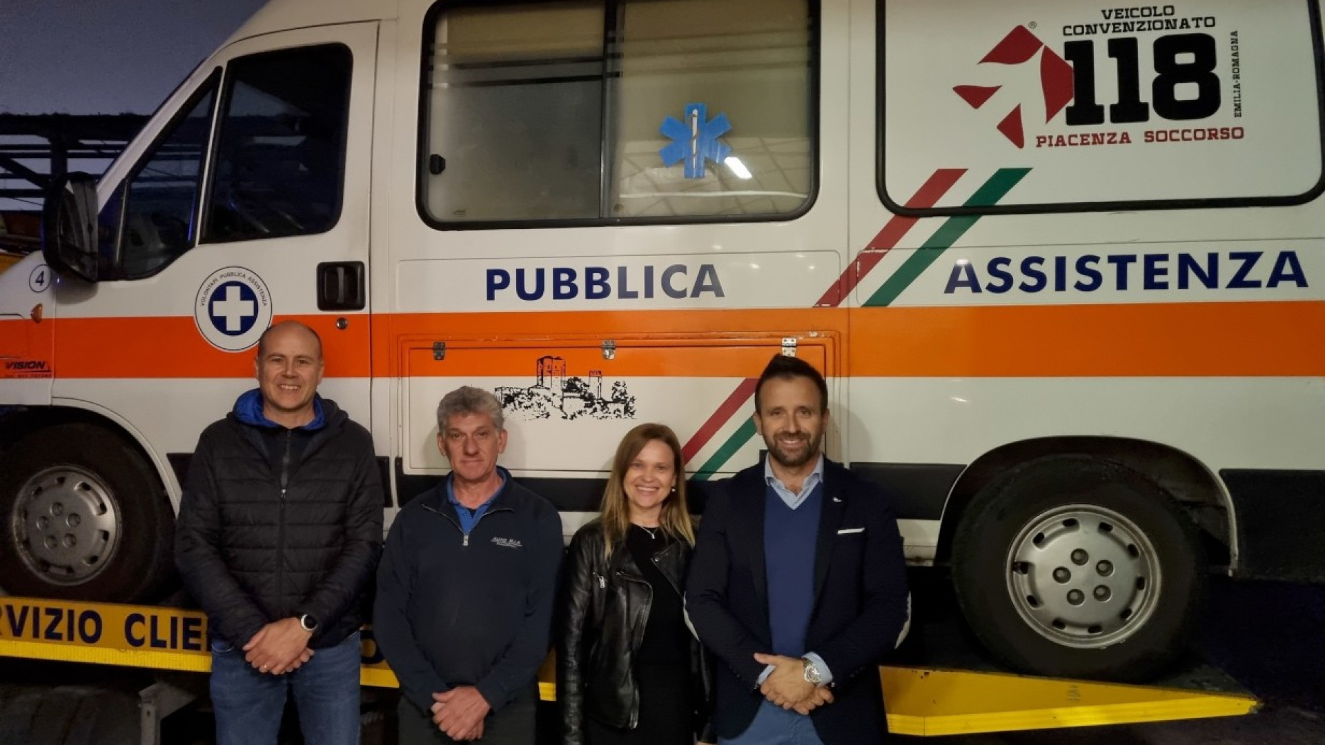 La Croce Bianca per i territori in guerra, donata ambulanza ai volontari ucraini
