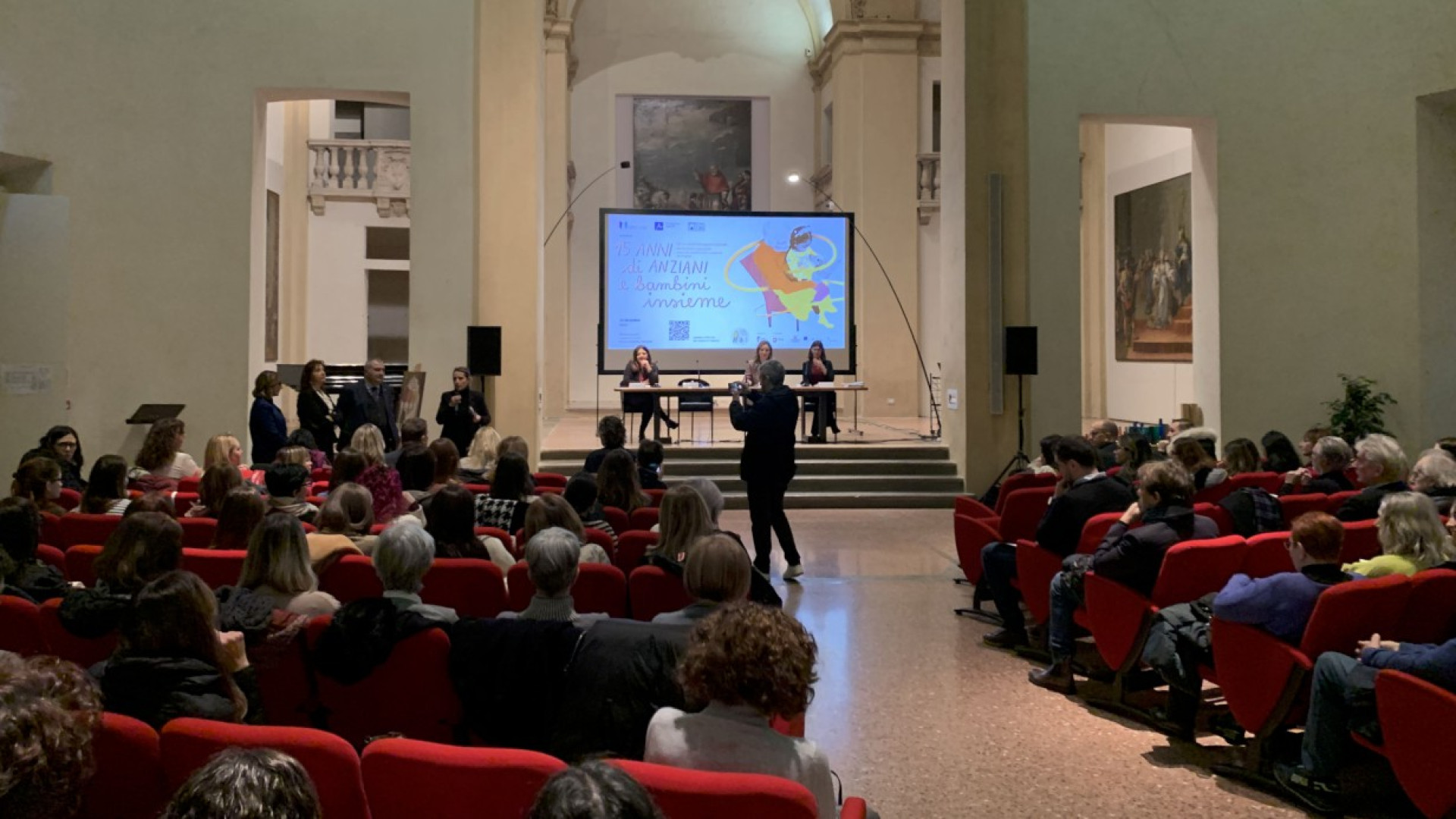 Quindici anni di "Anziani e Bambini Insieme", Unicoop: "Un viaggio magico"
