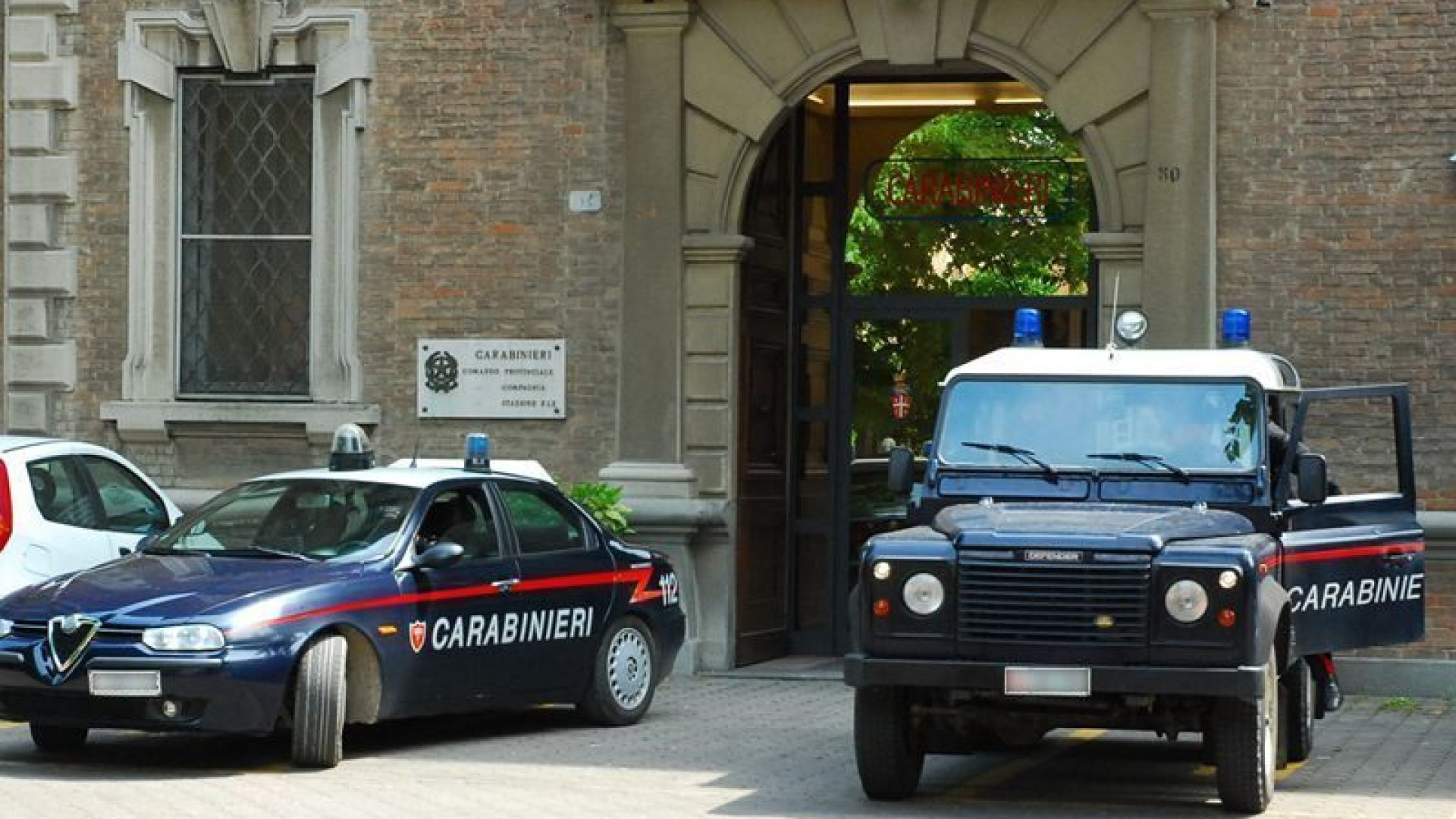 Arrestato latitante marocchino, aveva danneggiato la caserma dei carabinieri