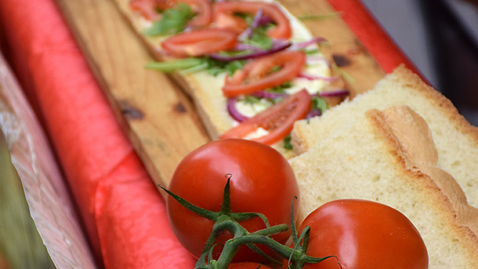 Pomodoro in festa: "Proprietà benefiche anche nella buccia e nei semi"
