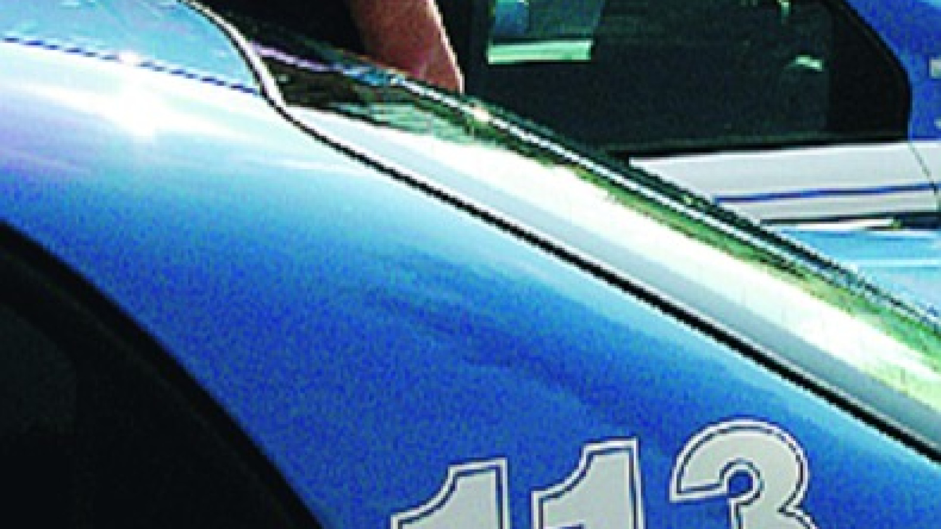Cittadini inseguono ladri in fuga con il bottino. Denunciato un 19enne