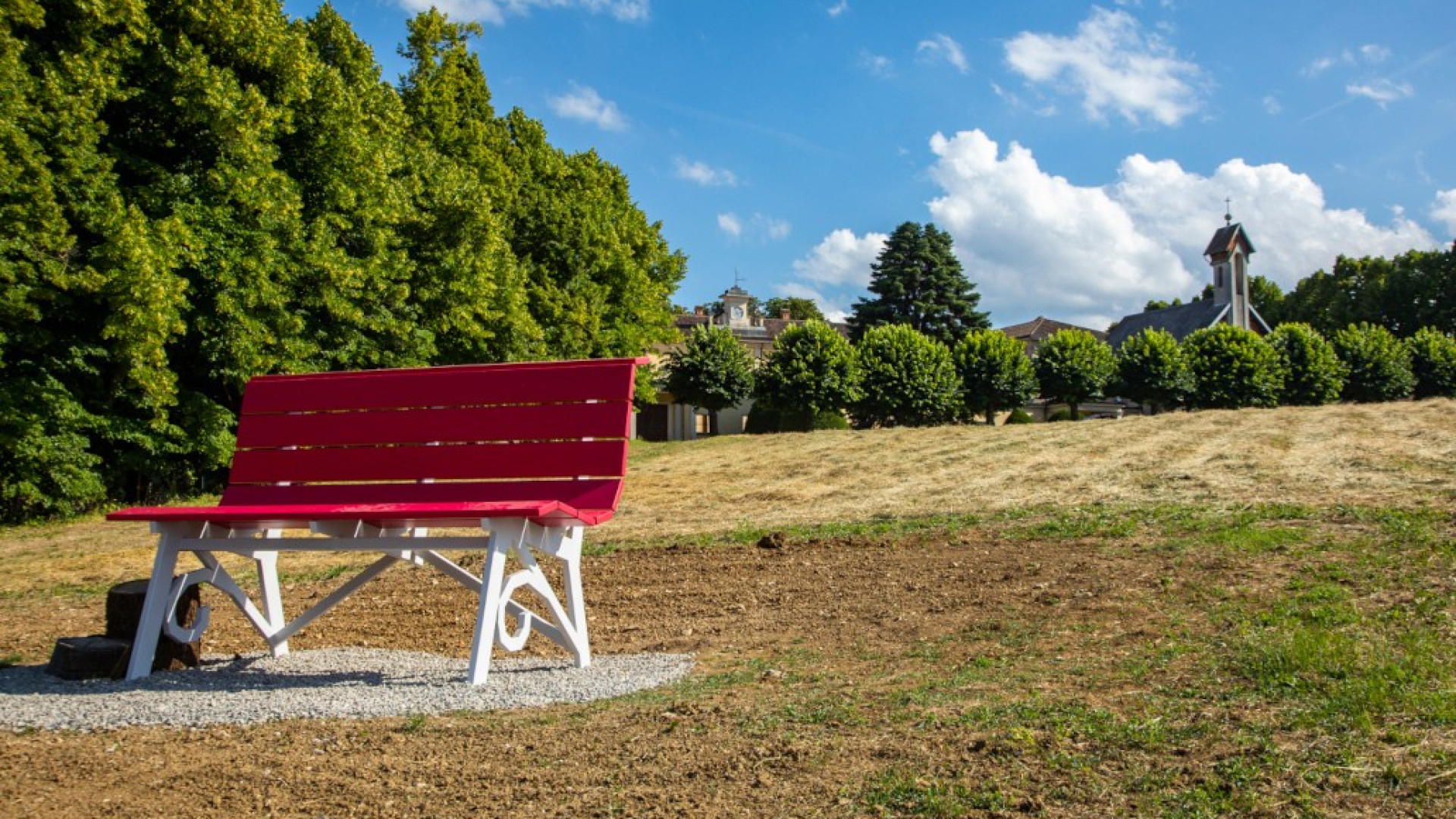 Contemplare il panorama, in arrivo a Chiavenna Rocchetta una nuova Big Bench