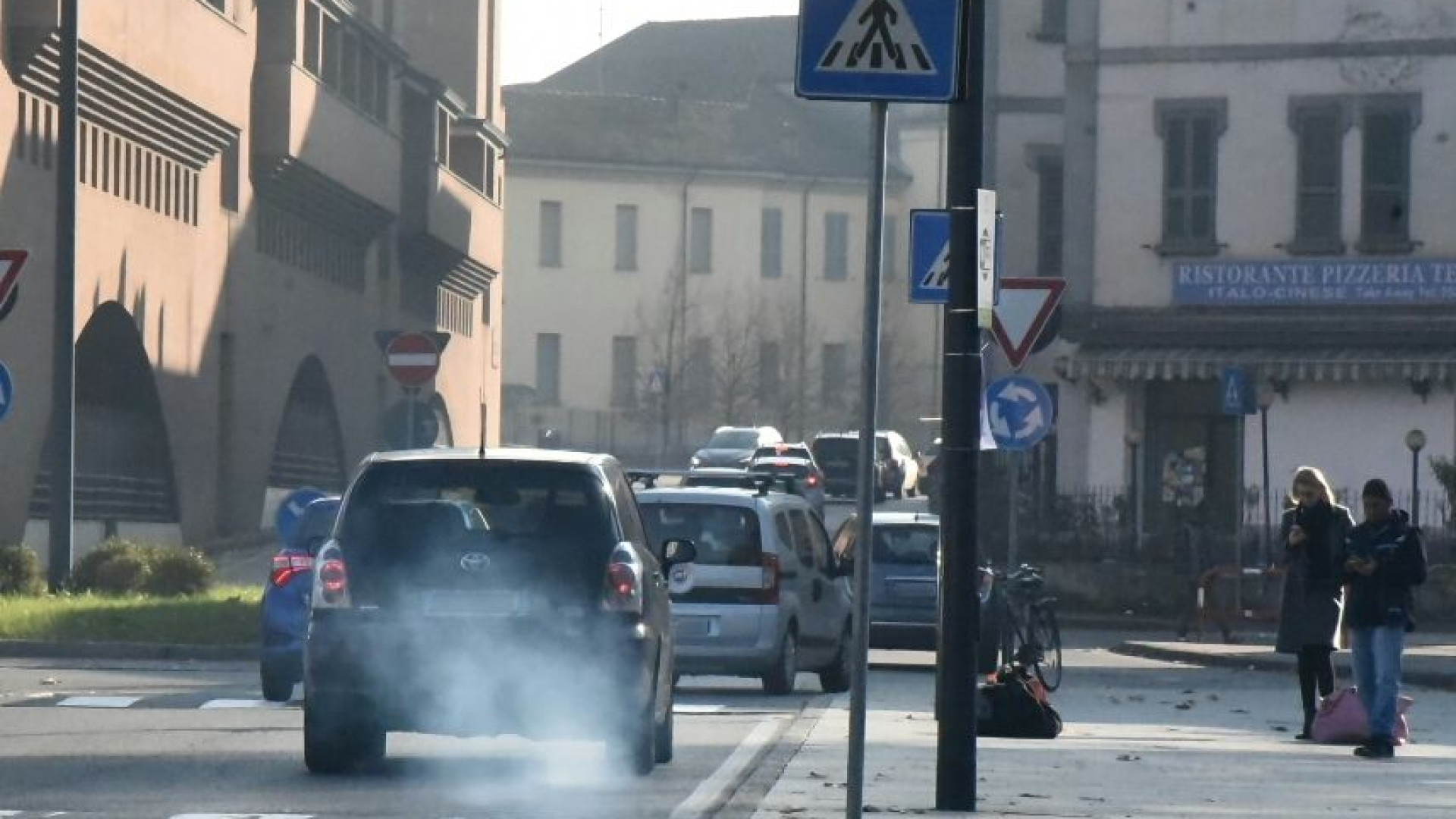 Emergenza smog, anche a Piacenza scattano le limitazioni aggiuntive