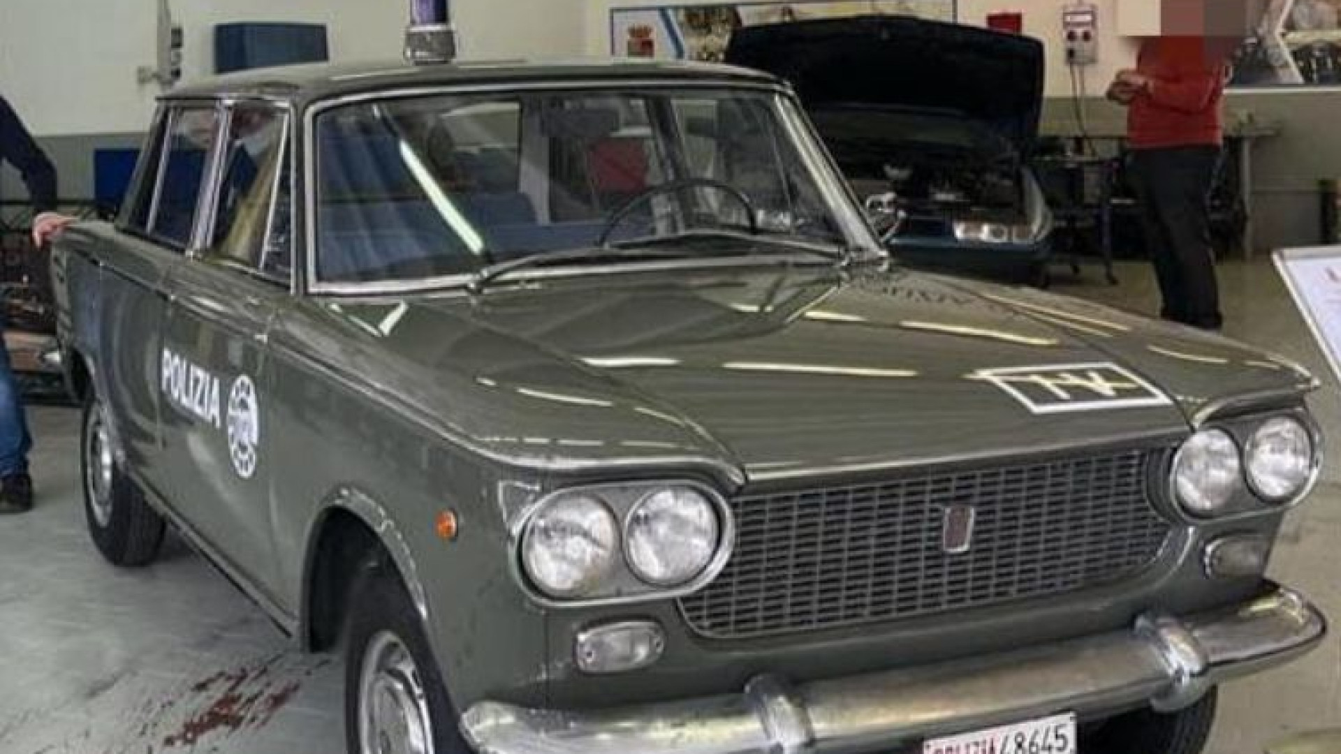 Vernasca Silver Flag, tra le auto apripista anche una Fiat 1300 del '62 della Polizia