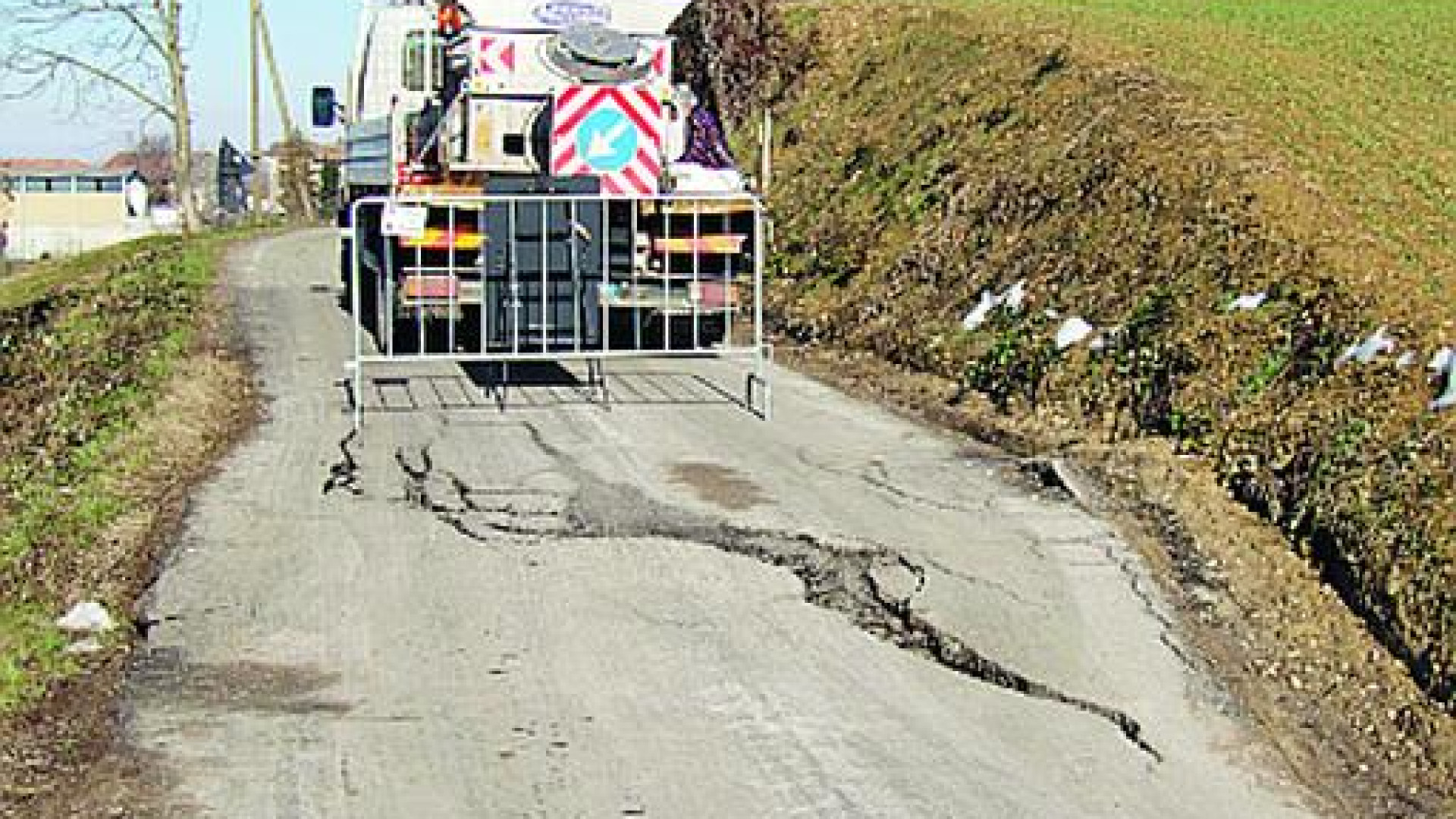 Dissesto in Valtrebbia, iniziati i lavori sulla strada di Rallio