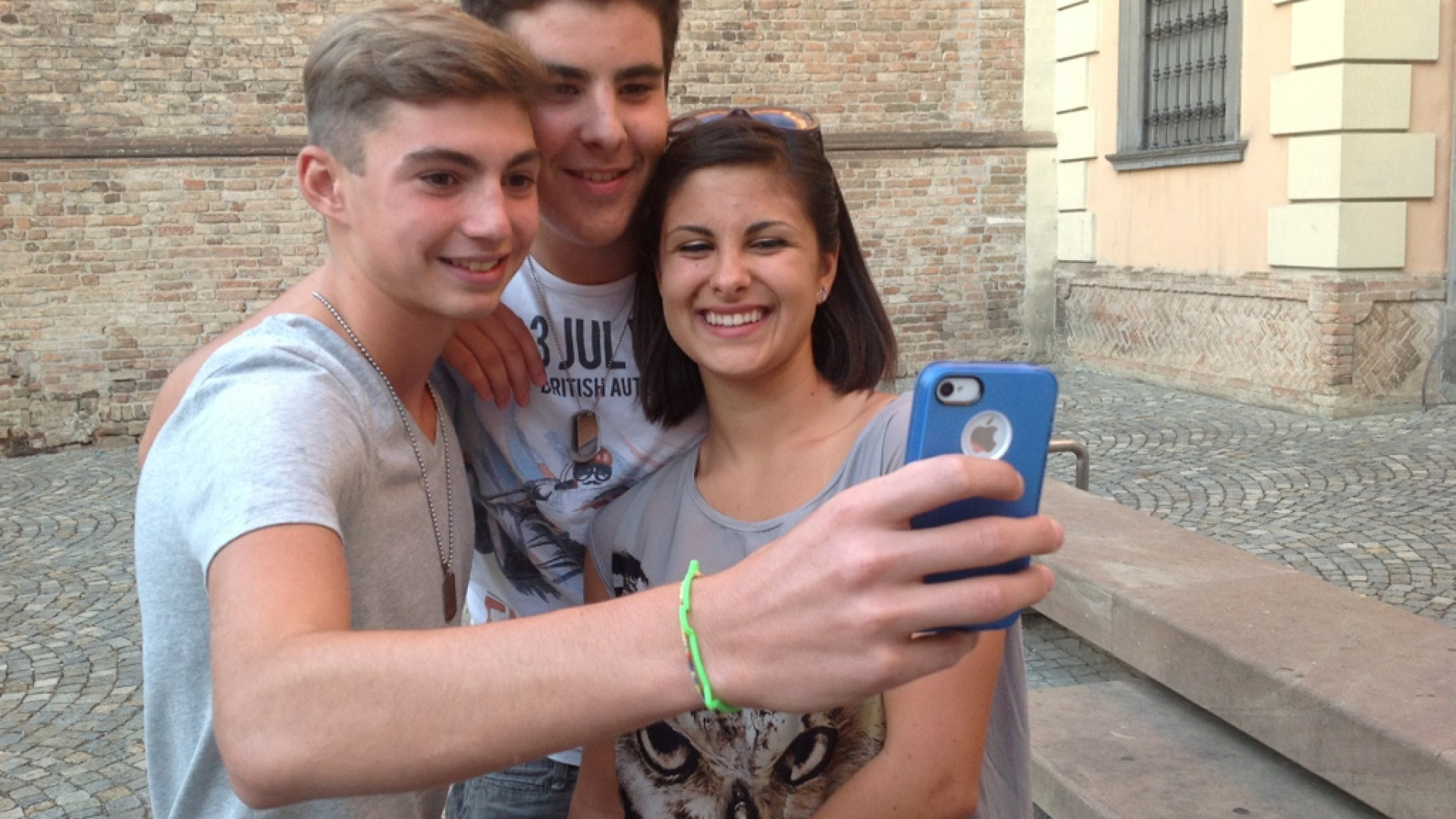 Martina, Guglielmo e Riccardo: "Il Papa è uno di noi"