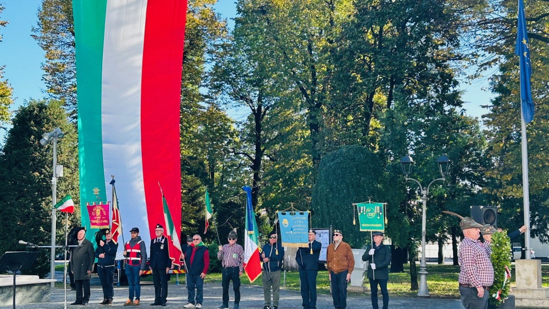 Celebrati i cento anni del Monumento ai Caduti di Fiorenzuola