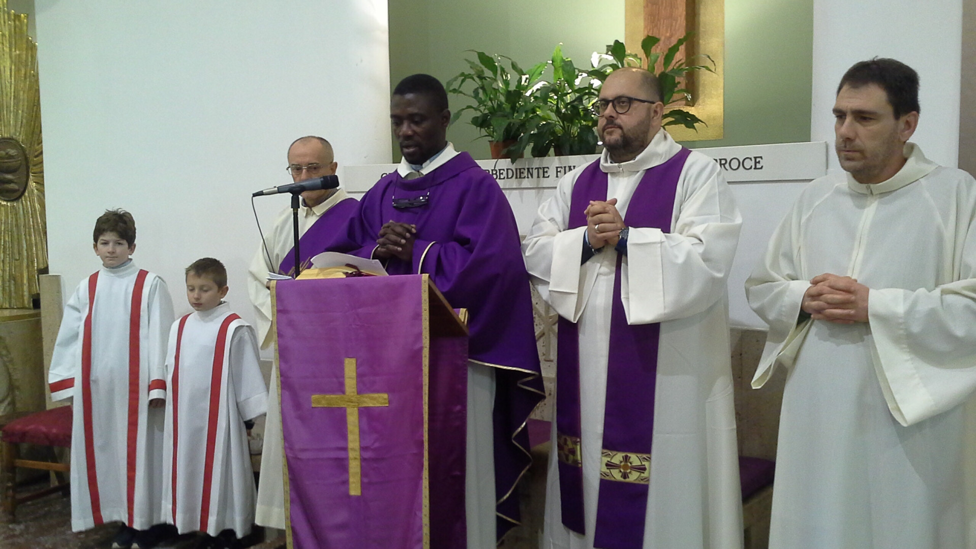 Nuovo sacerdote alla San Corrado: prima messa per don Vincenzo Matutu