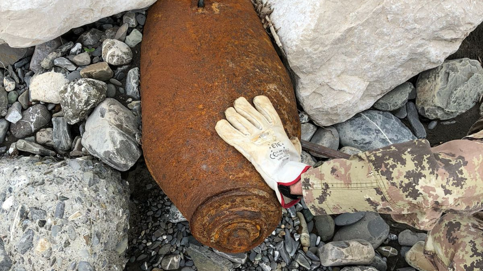 Spunta bomba inesplosa: per farla brillare saranno evacuati 70 abitanti