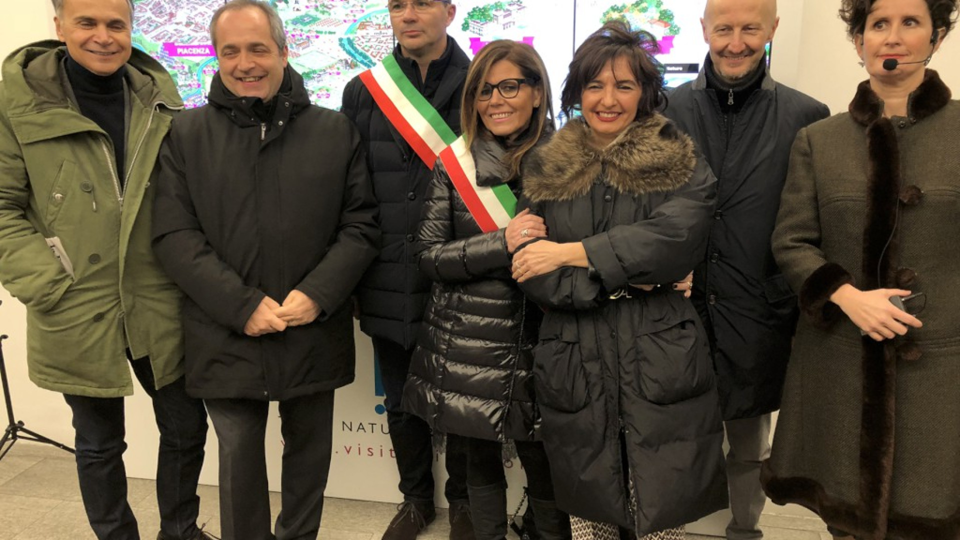 Eccellenze piacentine interattive sul grande schermo: è il touch wall