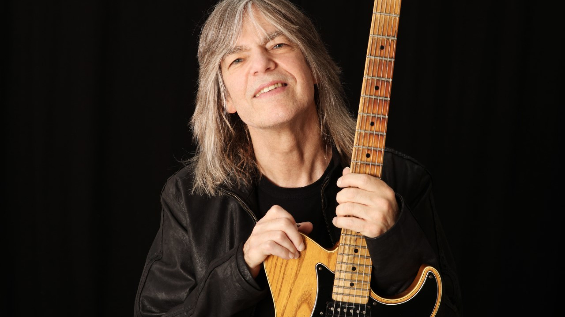 Si avvicina il "ventesimo" Jazz Fest. Primo big il chitarrista americano Mike Stern