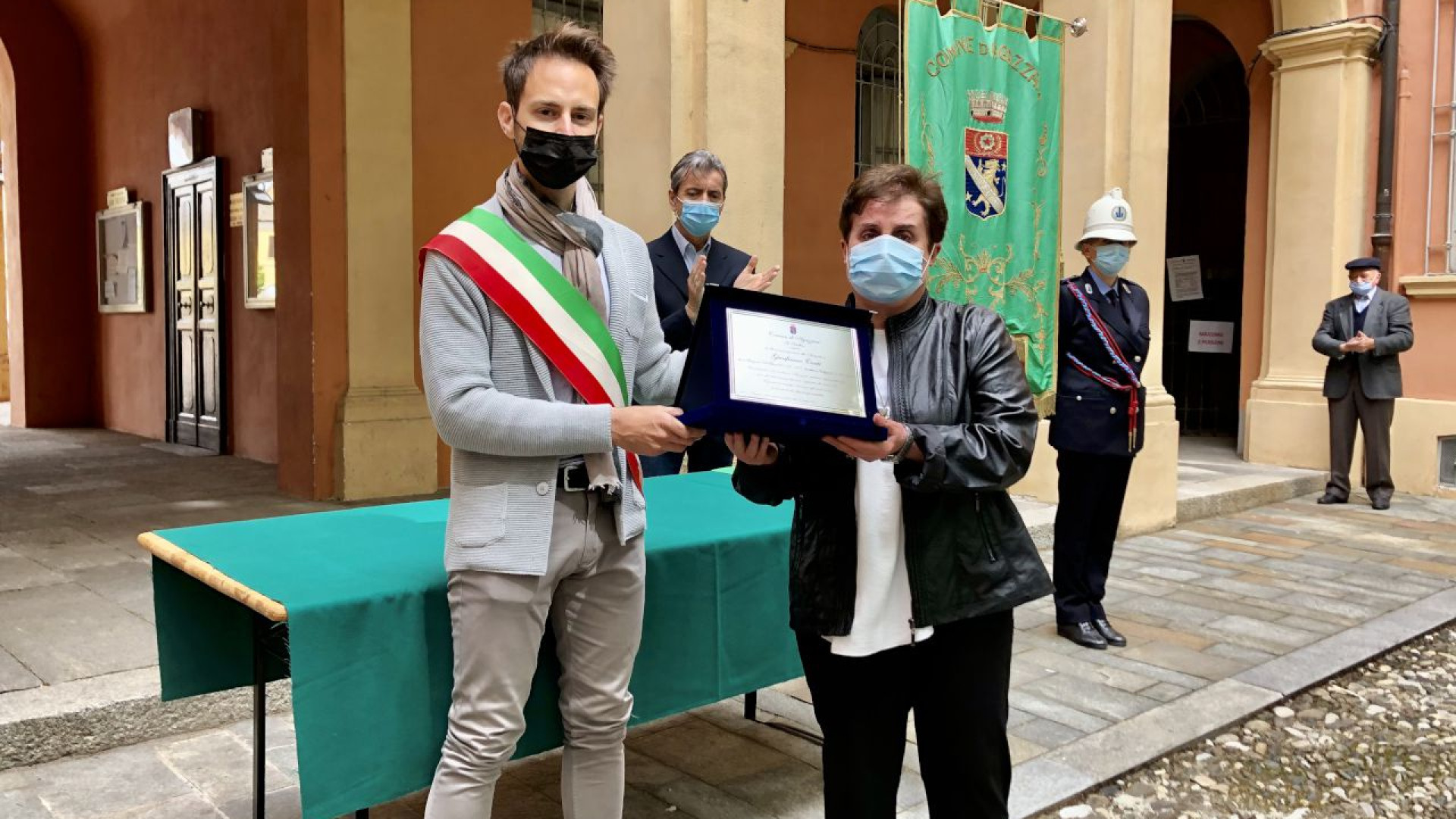 Agazzano rende onore al dottor Gianfranco Conti con la benemerenza civica