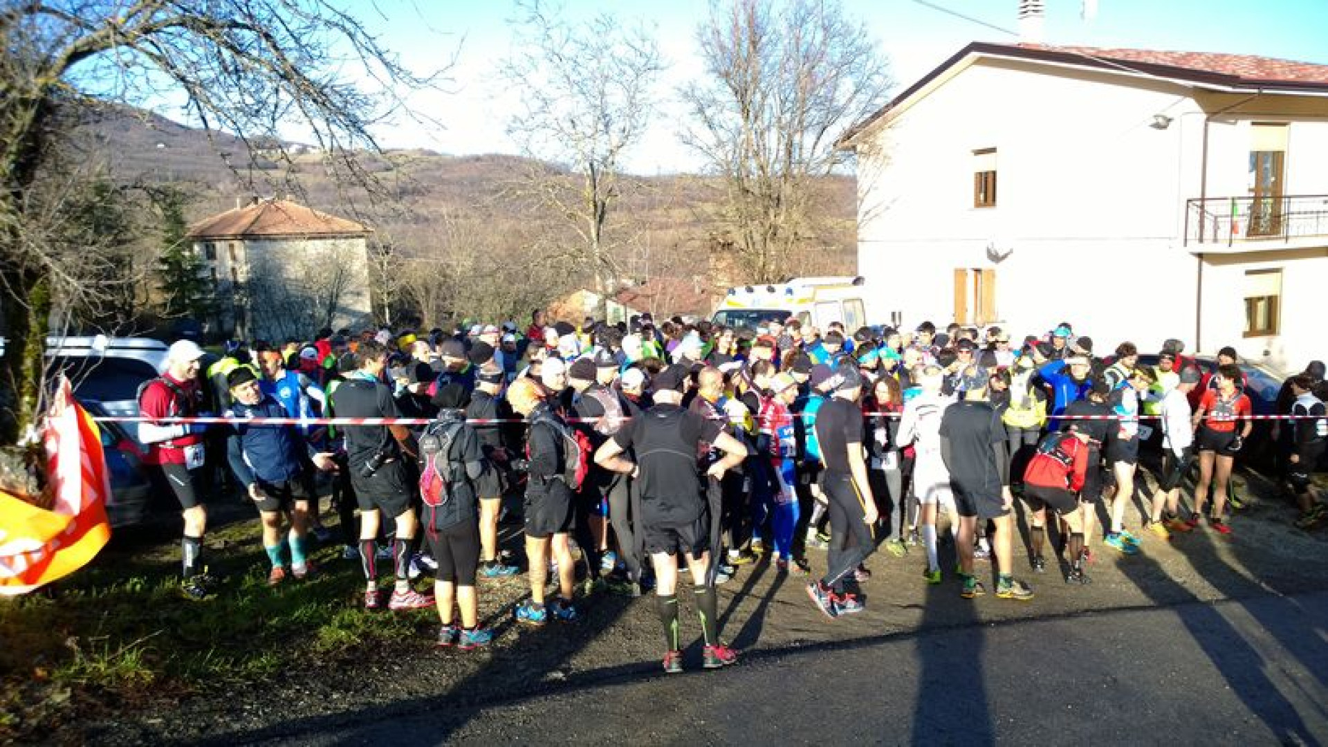 Trail di Monte Moria, 300 partecipanti. Furti sulle auto