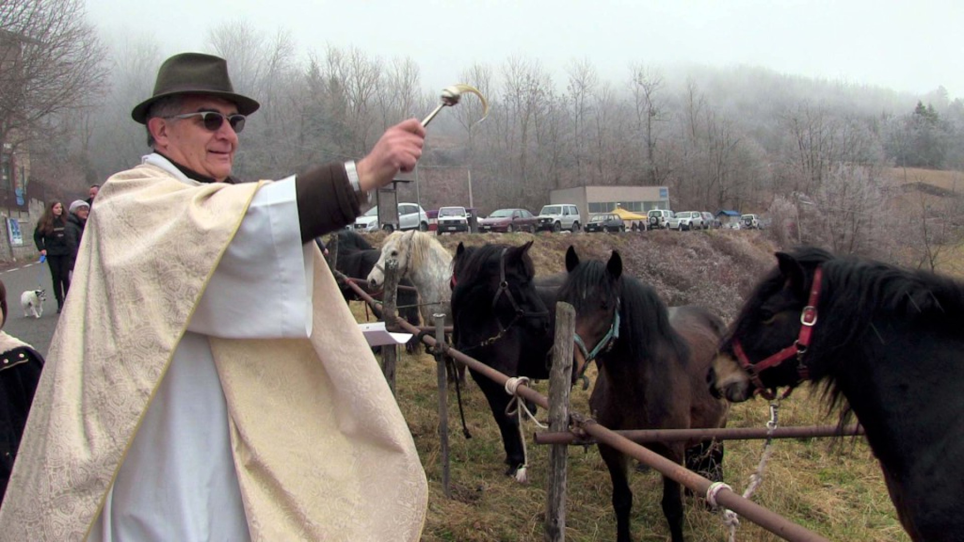 Brugneto, tradizionale festa di Sant'Antonio con la benedizione degli animali