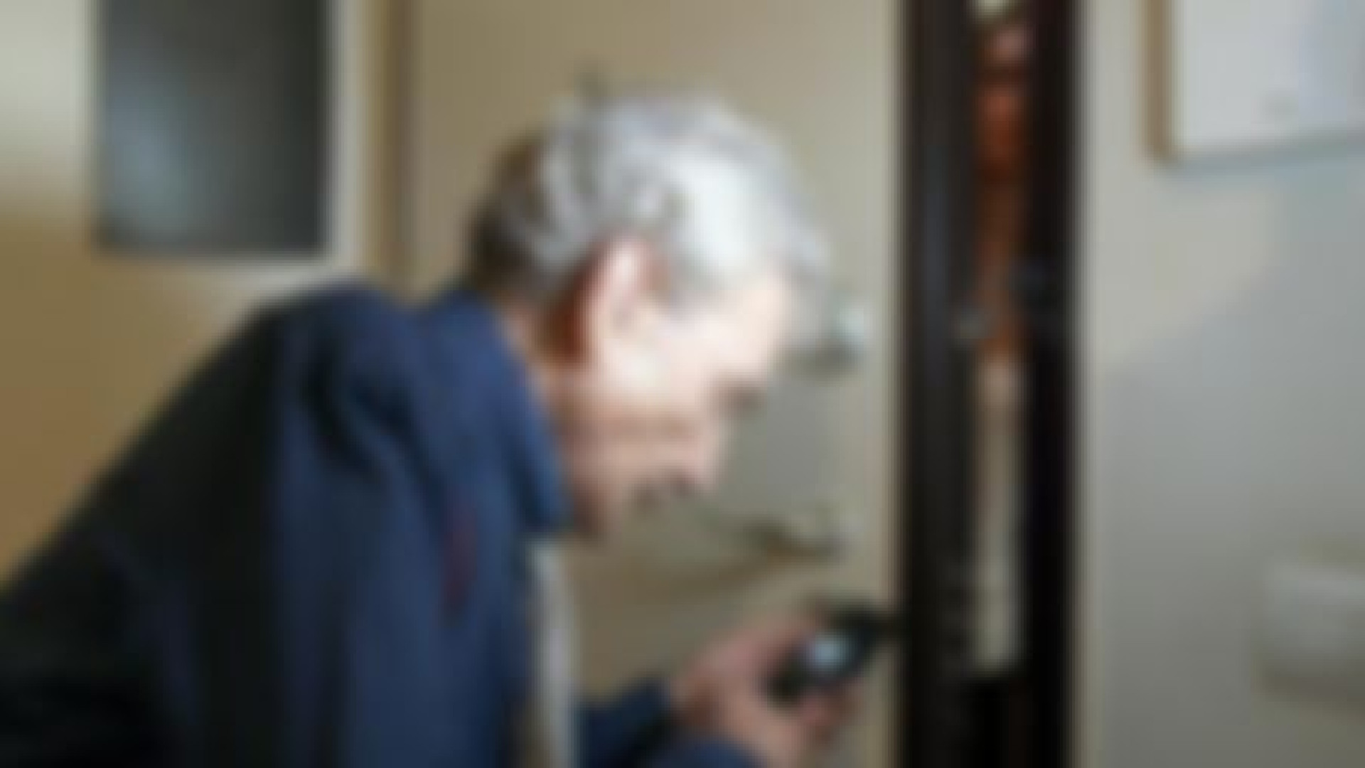 Ancora finti tecnici in azione, ma le anziane vittime non ci cascano
