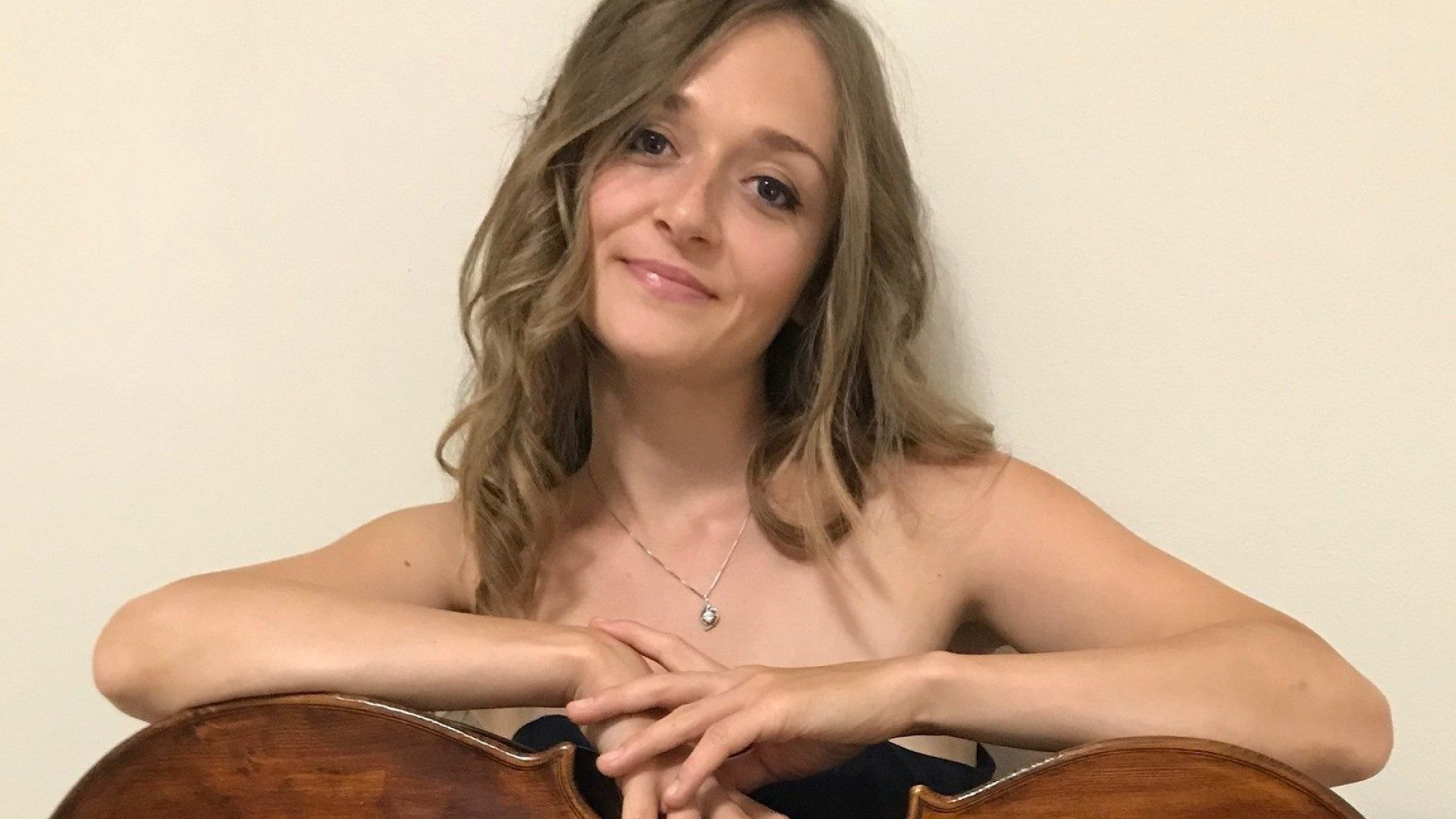 Sul palco di "Poliedrica" il talento della violoncellista polacca Anna Banas