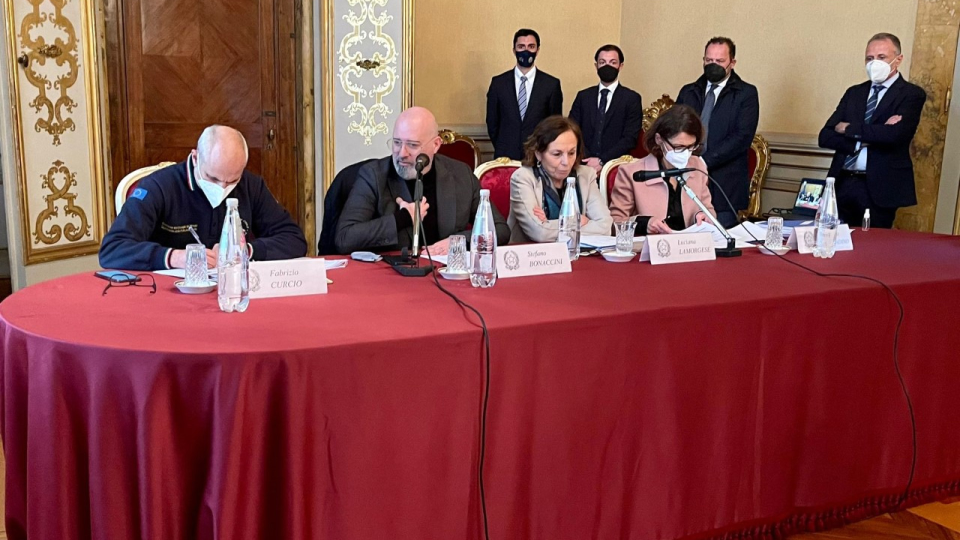 Emergenza Ucraina: vertice Bonaccini e Lamorgese. A Piacenza 1.309 profughi