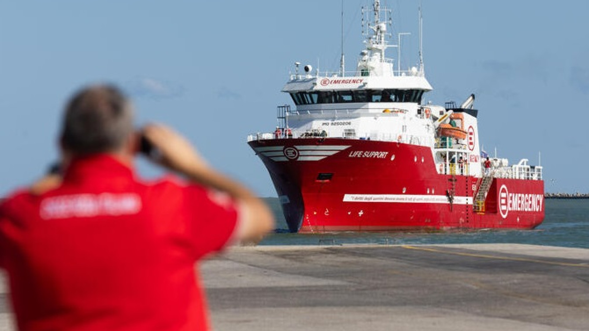 A Ravenna in arrivo 198 migranti salvati in mare: 12 saranno accolti a Piacenza