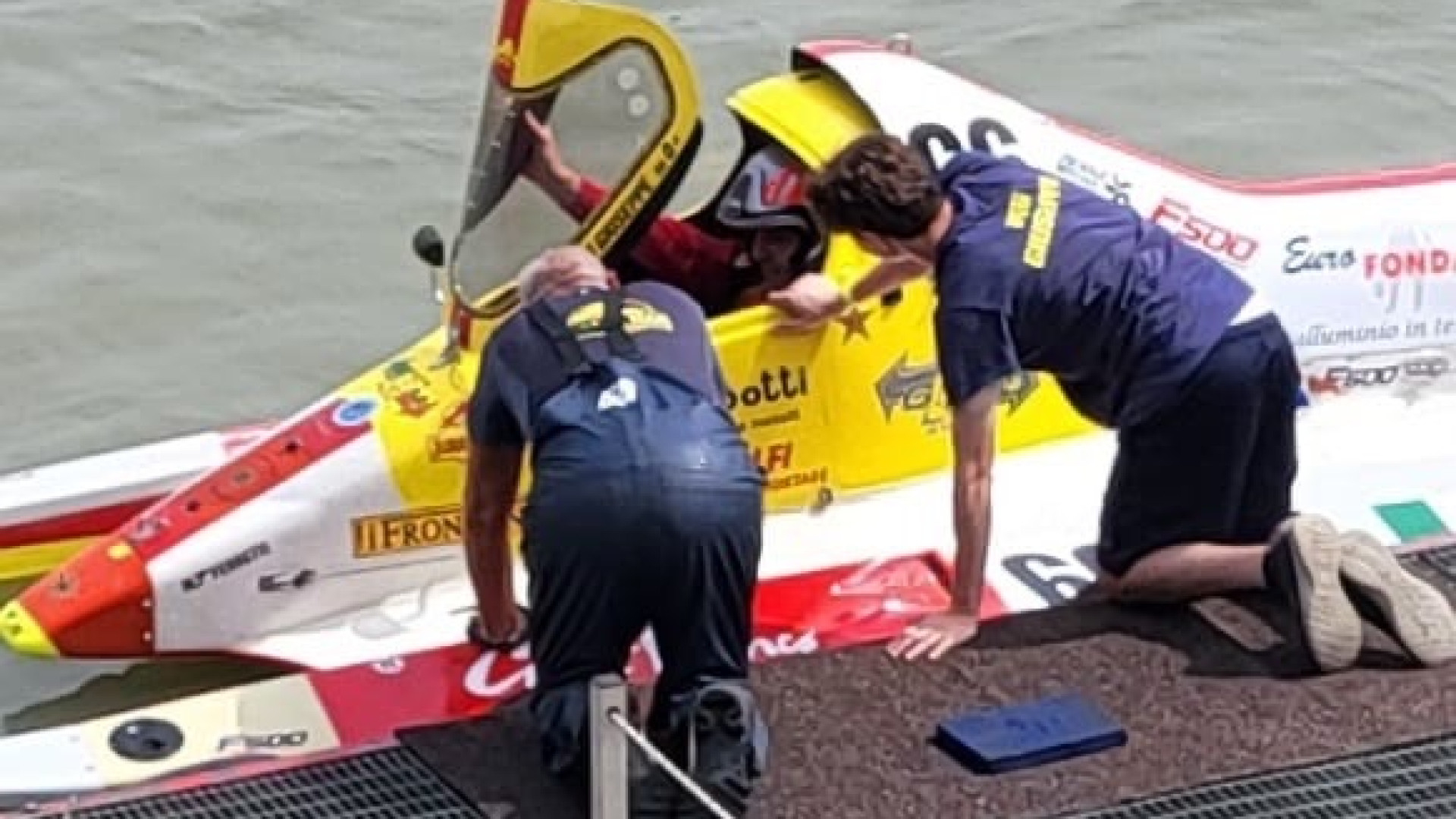 Mondiale di motonautica: successo per il magico trio Cremona-Calzolari-Zielinski