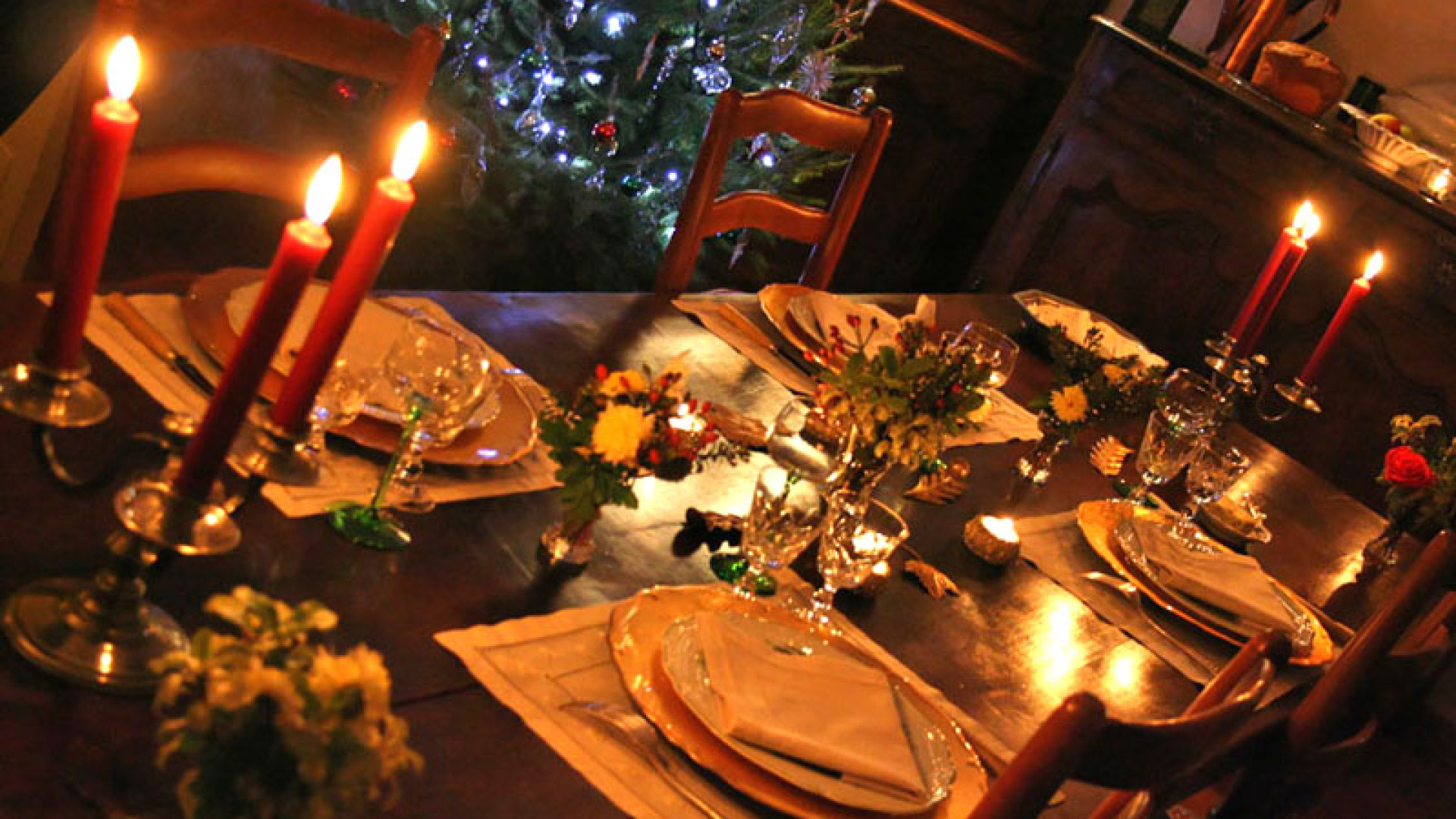 A Natale ristoranti pieni, addio al cenone di San Silvestro