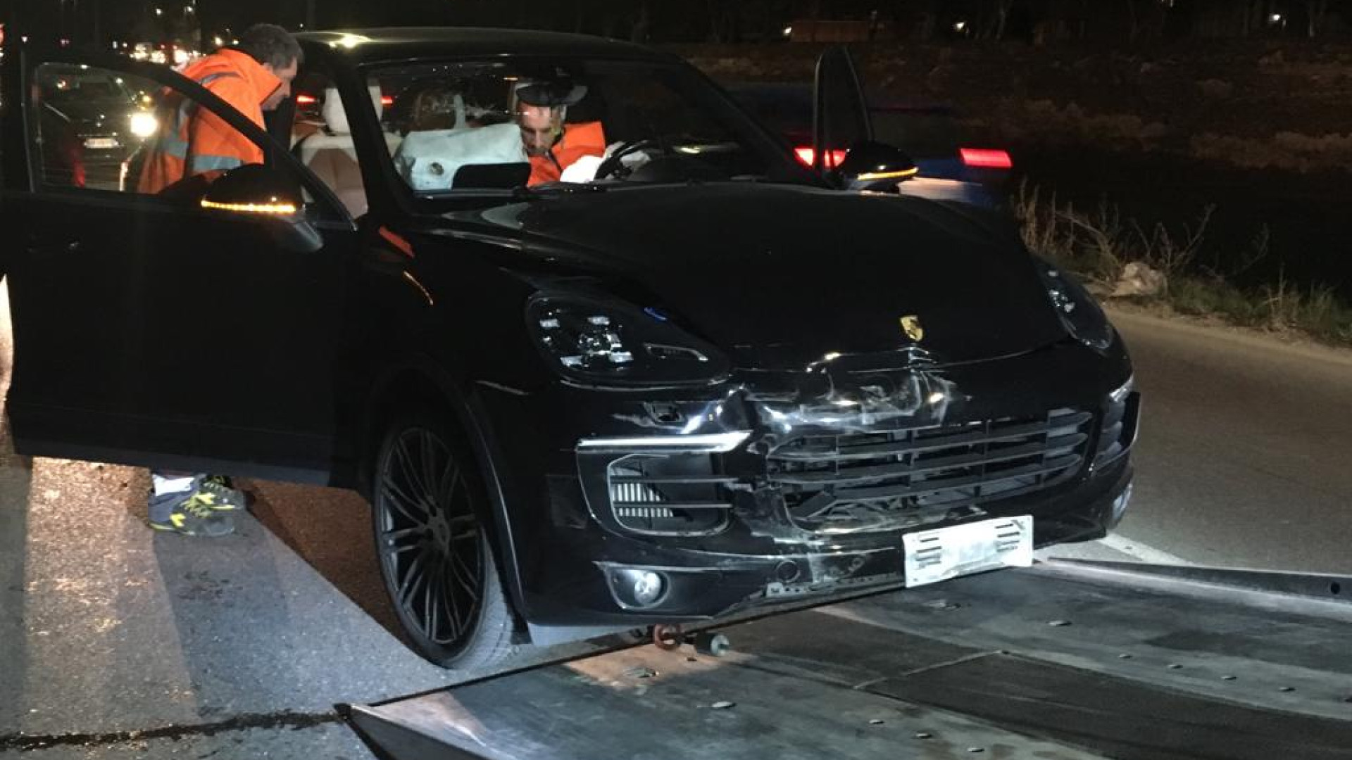 Schianto tra quattro automobili, pesanti disagi al traffico