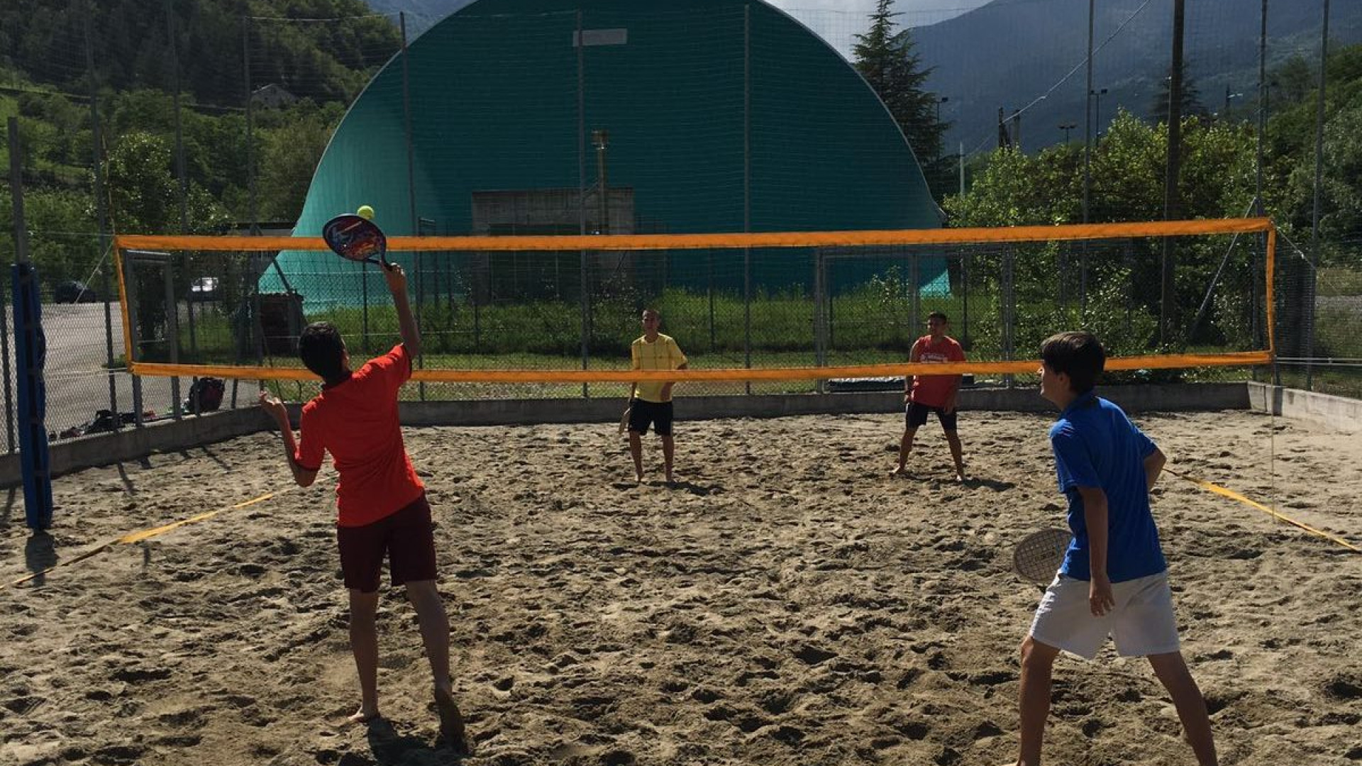 Bobbio, progetti da 622mila euro per area feste, tennis coperto e campo da padel