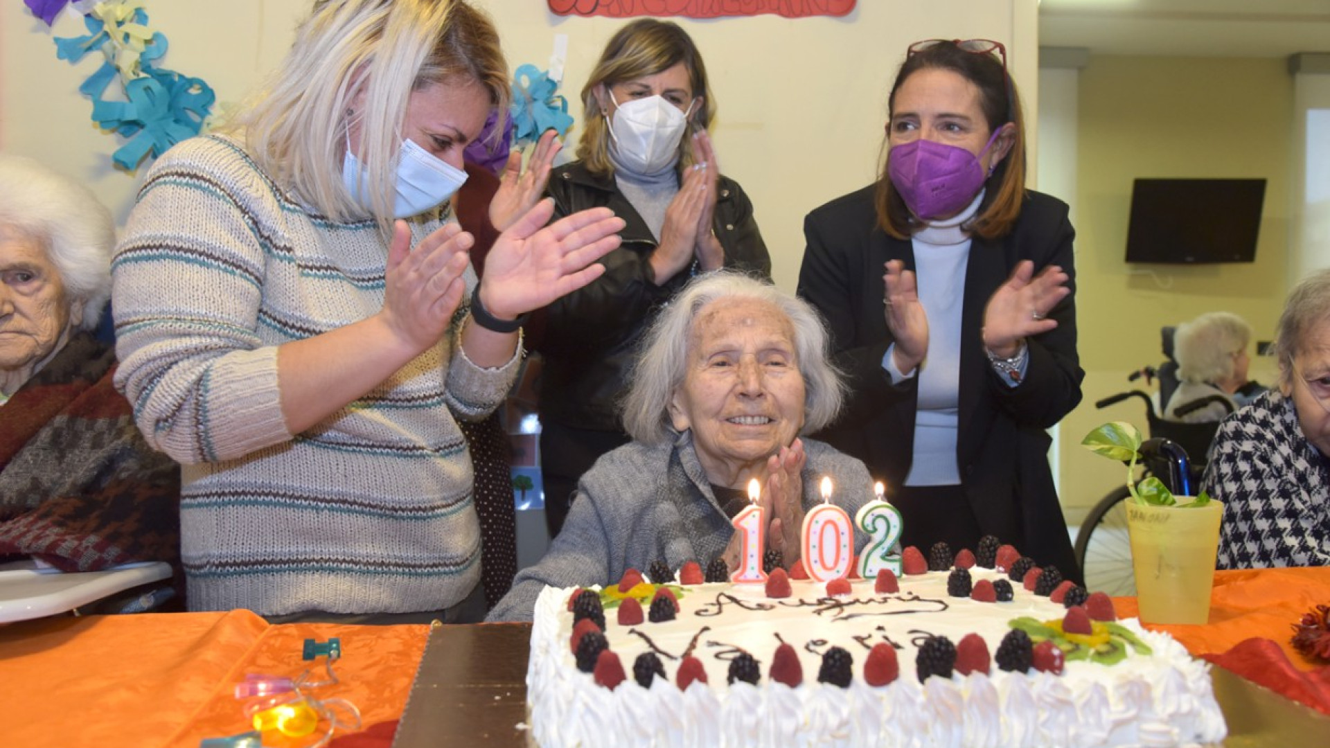 Katia Tarasconi ai 102 anni della signora Valeria. "Le emozioni non hanno età"