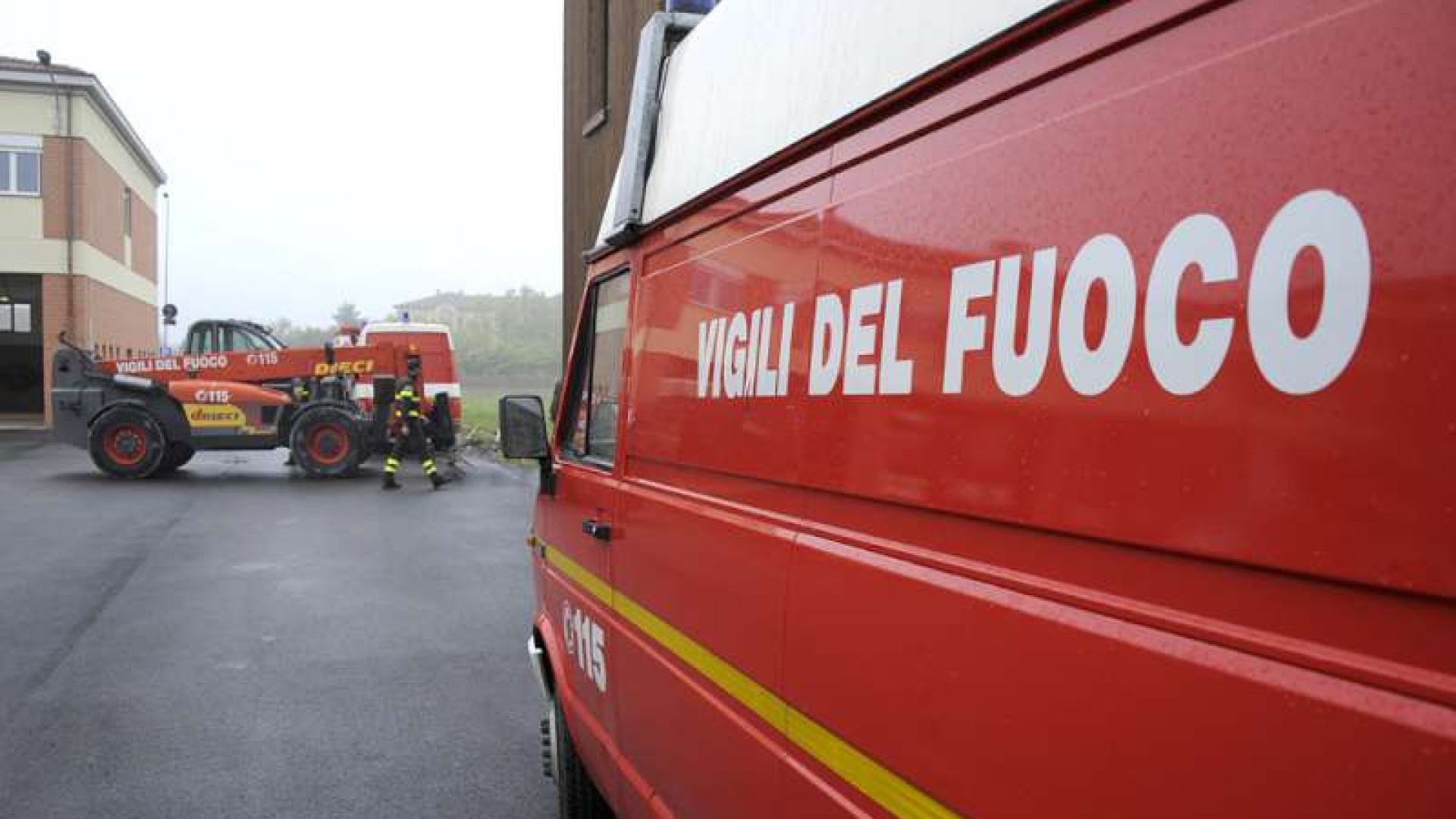 Sicurezza: agenti e vigili del fuoco a Roma per protestare contro i tagli