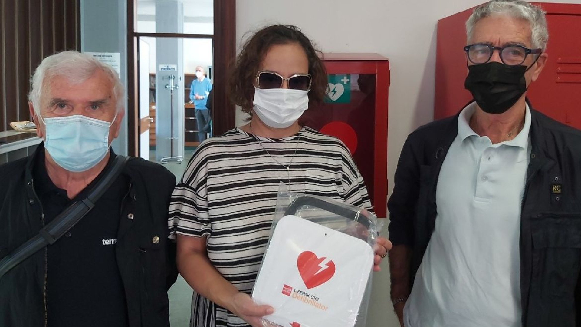 All'Isii Marconi un nuovo defibrillatore donato da Anteas: "Gesto concreto"