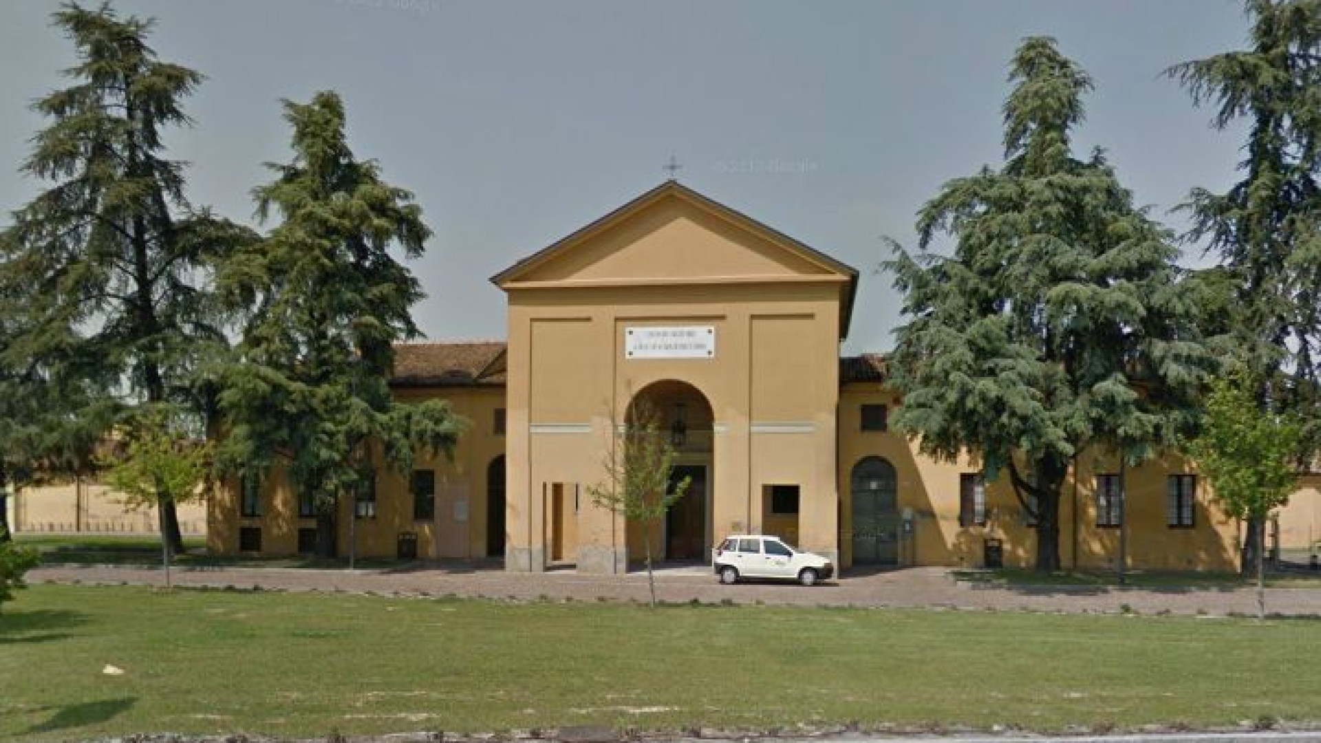 Comune chiude con il vecchio gestore e affida i servizi cimiteriali ad altra società