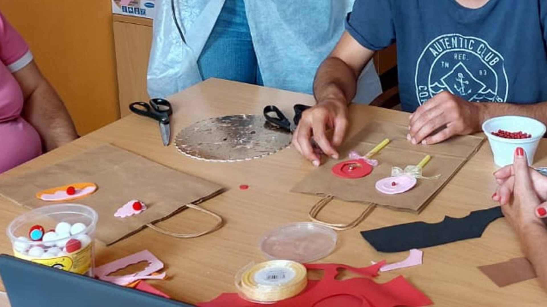Bottega dei sorrisi: comprare gli oggetti creati dai ragazzi dell'Isola che non c'è