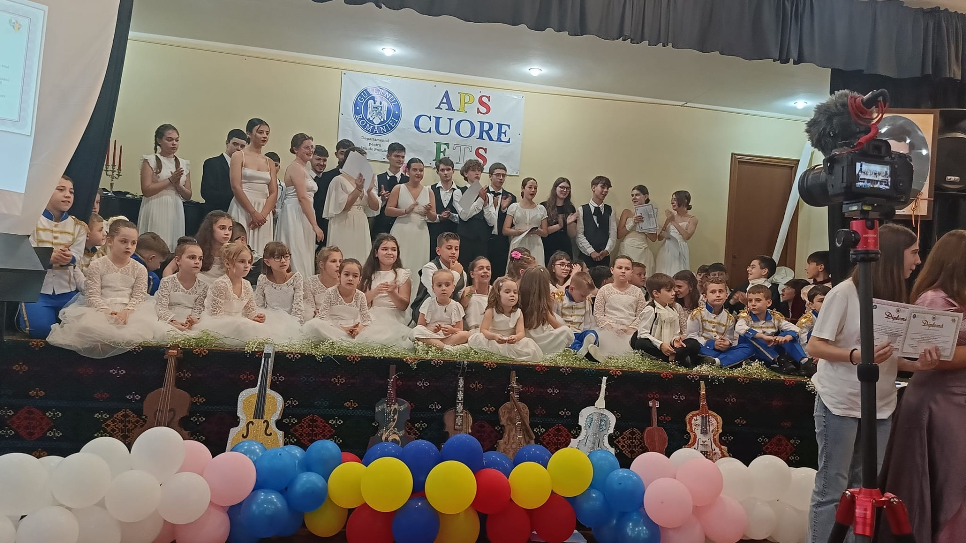Cultura rumena, l'anno scolastico si chiude con uno spettacolo teatrale