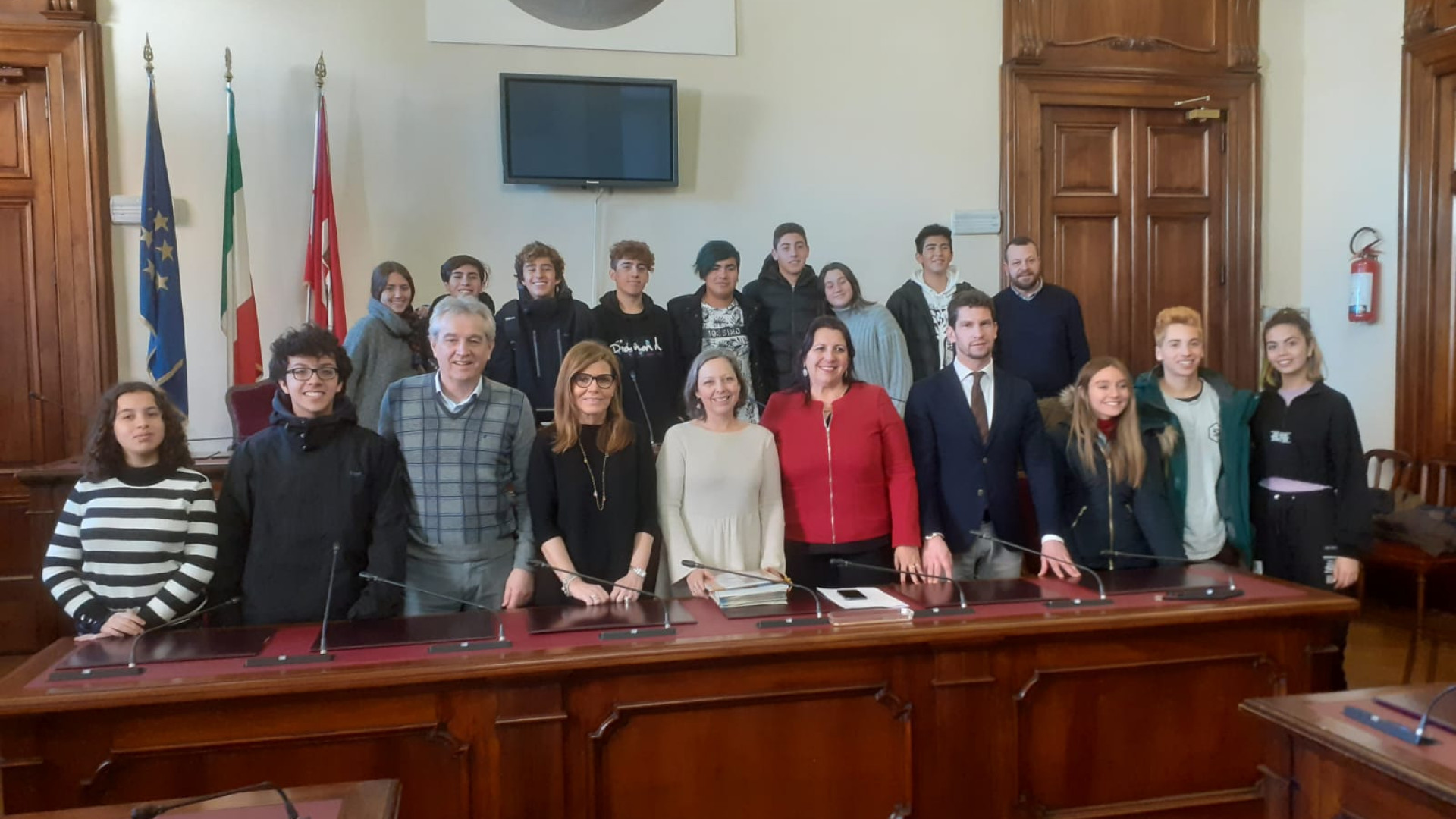 Tredici studenti cileni accolti in municipio: "Legame con Piacenza molto forte"