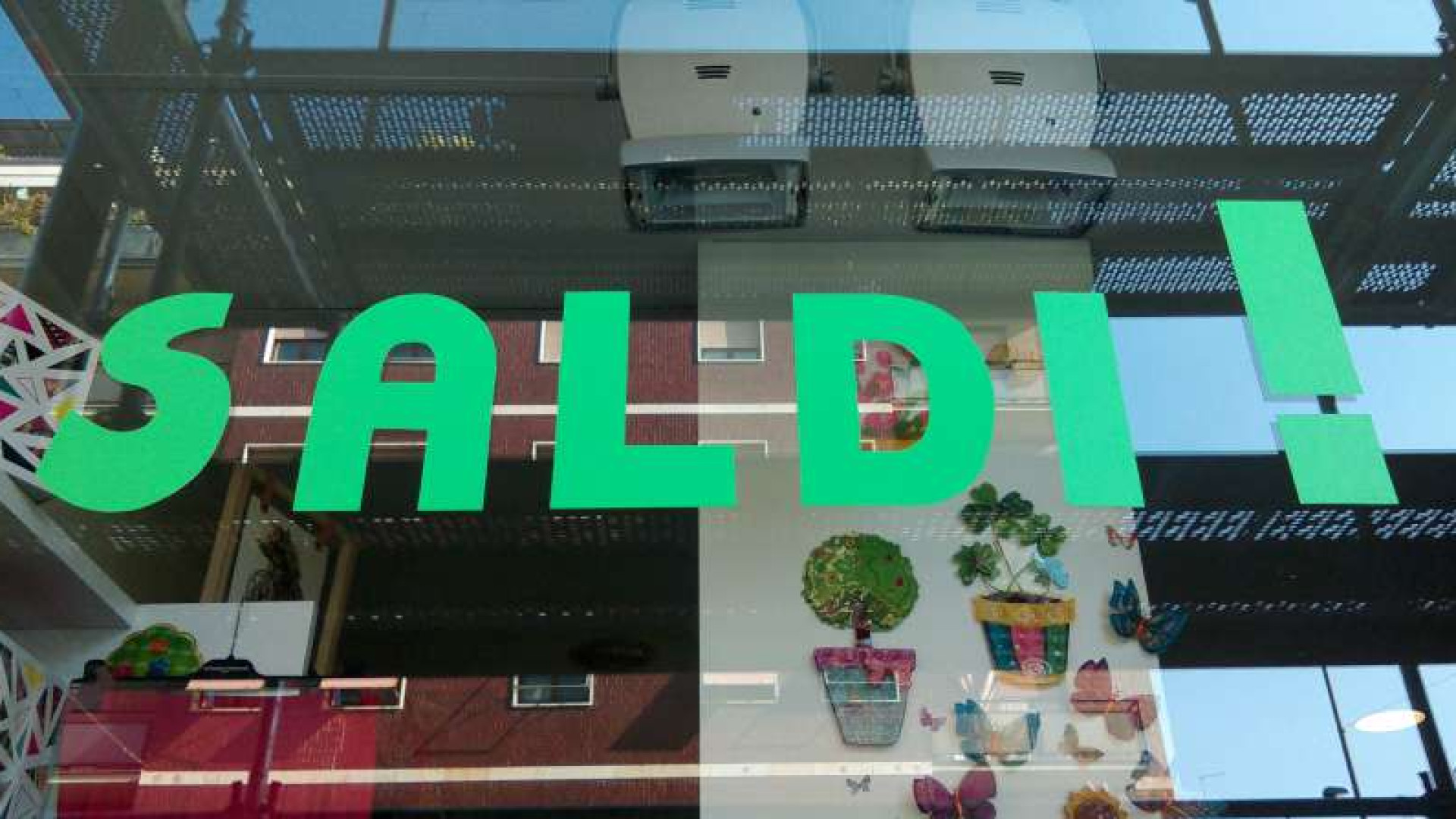 Saldi estivi: è il momento dello shopping risparmiando, si parte il 2 luglio