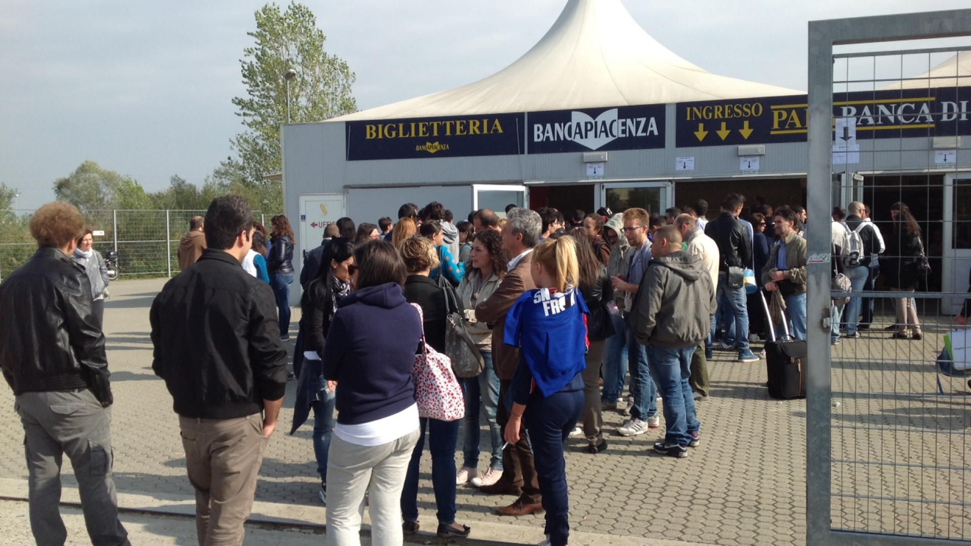 Tremila candidati al Palabanca per un posto da infermiere