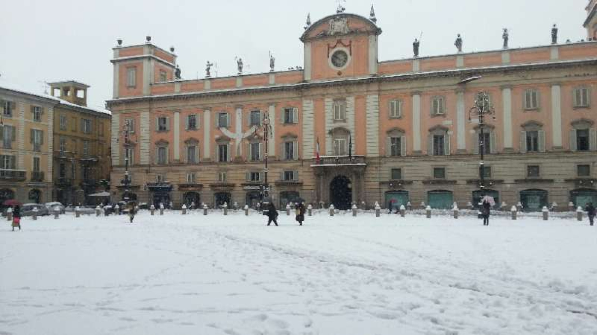 Meteo, le proiezioni sull’inverno: “A Piacenza 40 centimetri di neve”