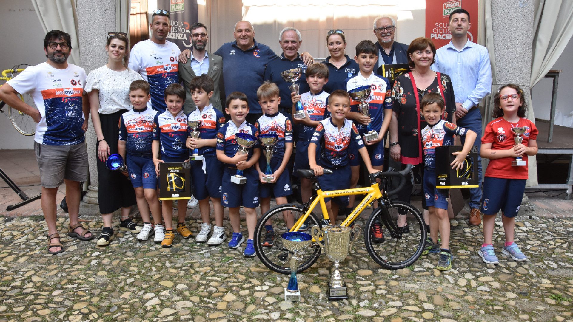 Si è concluso il Trofeo Mini Bike: tra i premi una bici a tema Tour de France
