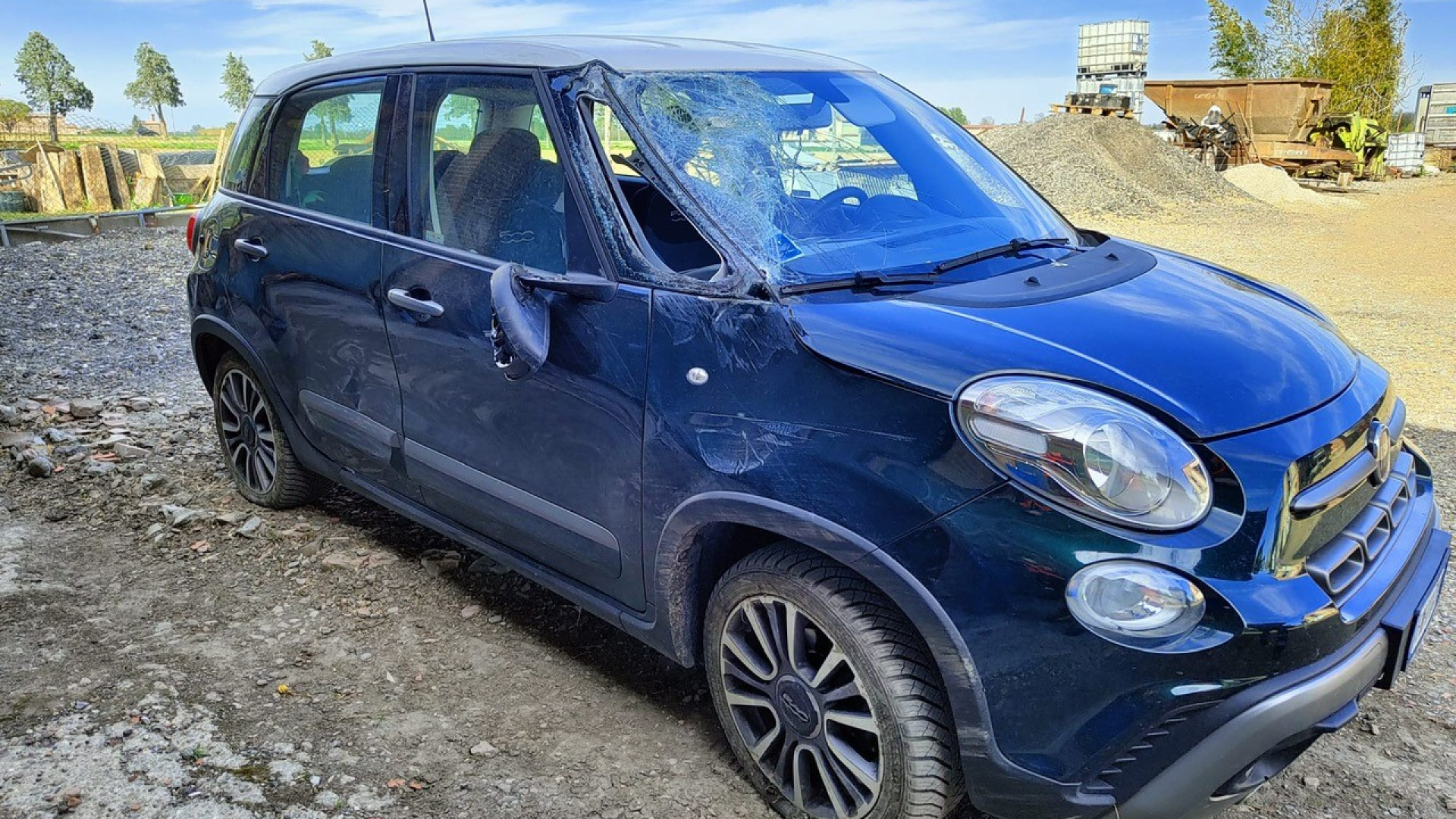 Incidenti di Pasqua: auto fuori strada a Larzano, moto a terra a Rivergaro