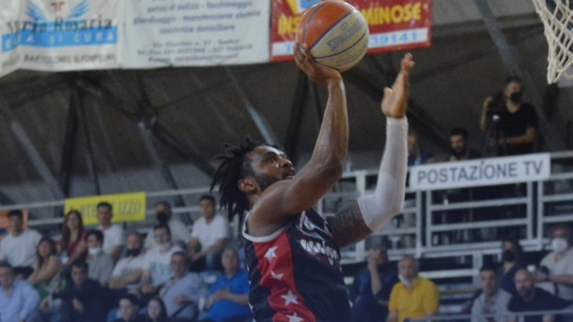 Basket, semifinale playoff A2: Assigeco ko, prova di forza Scafati in gara-1