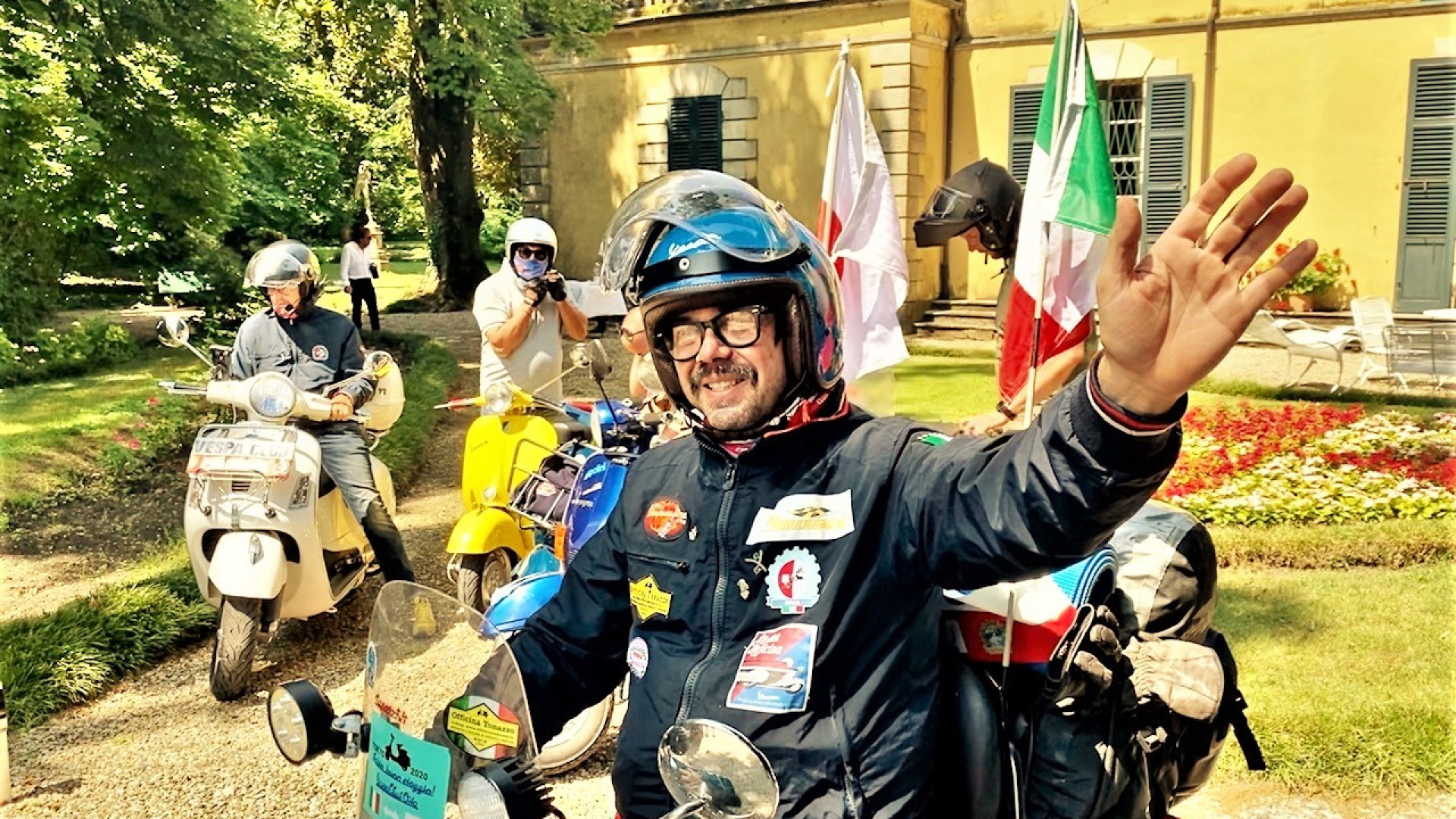 Da Villanova alle olimpiadi di Tokio in Vespa: l'impresa di Fabio Cofferati