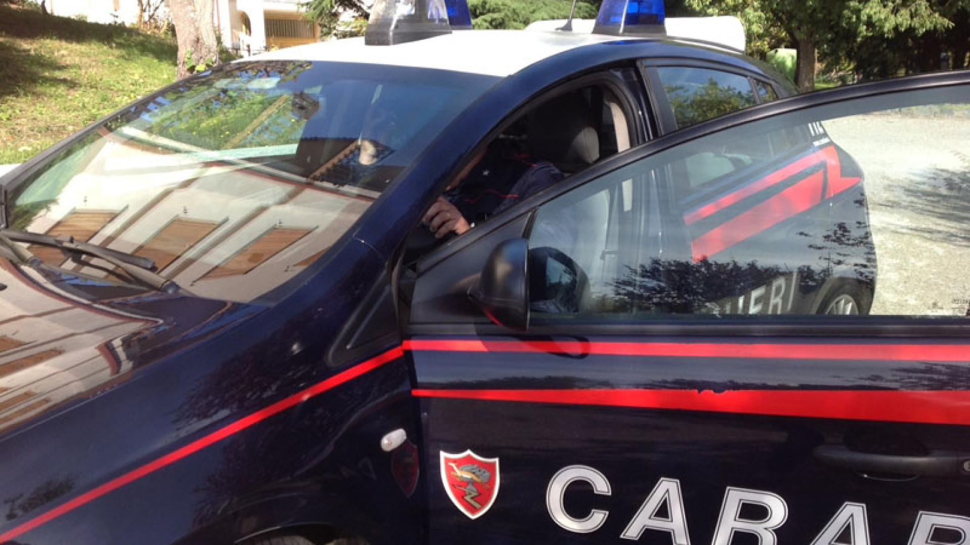 Girava armato a Bettola, denunciato. Sequestrate munizioni