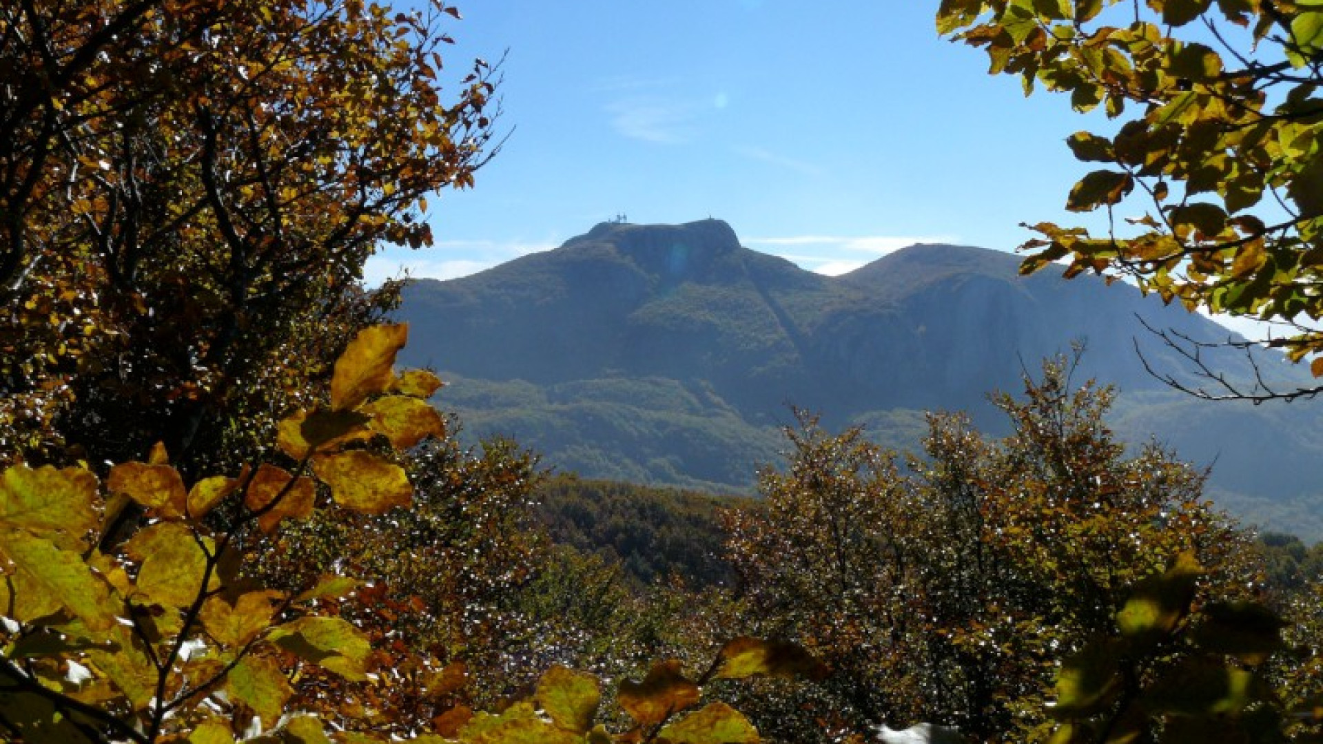 L'autunno è alle porte, da domani drastico calo delle temperature: massime a 21°C
