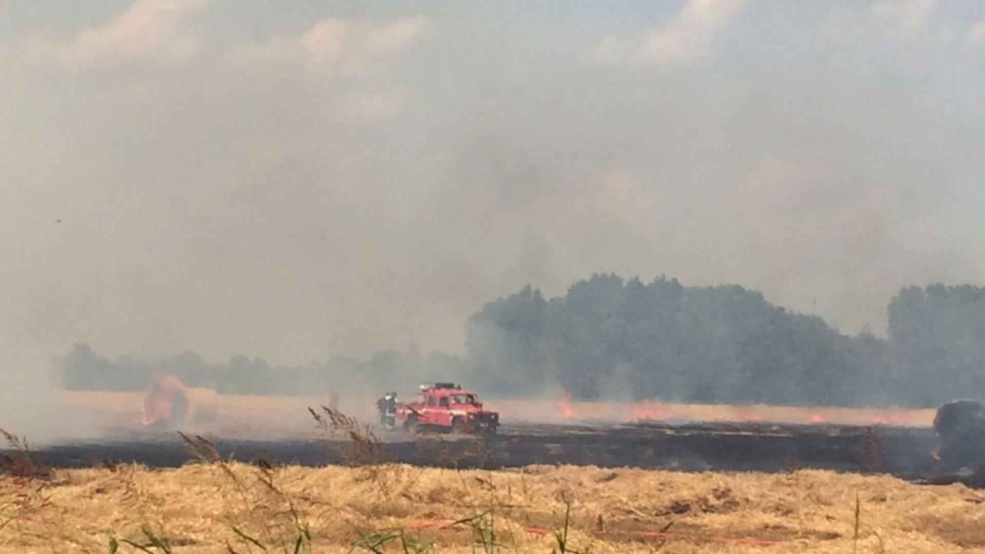 Ancora fiamme nei campi, vasto incendio a Montanaro di San Giorgio